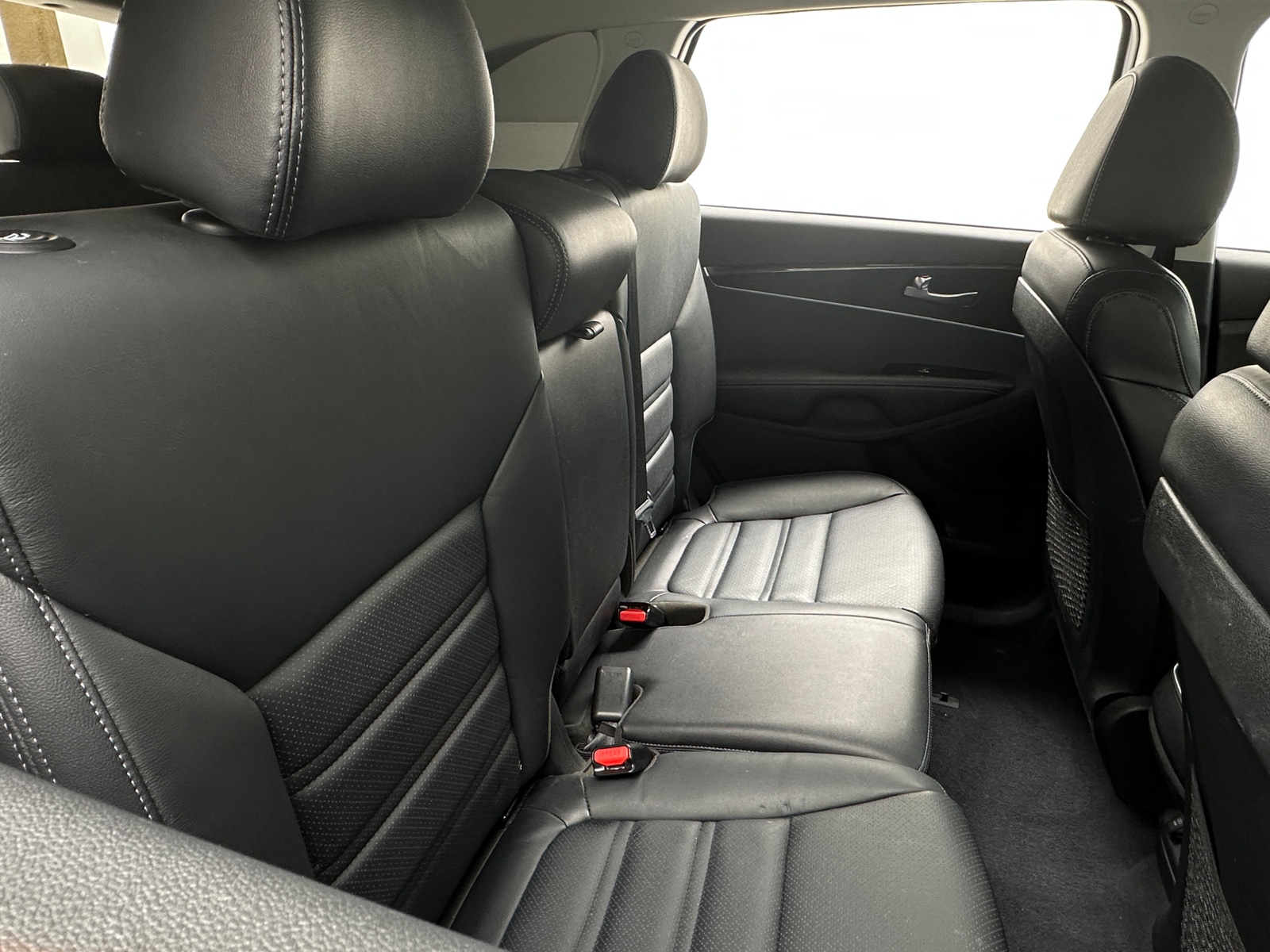 Thumbnail: 2020 Kia Sorento - 5