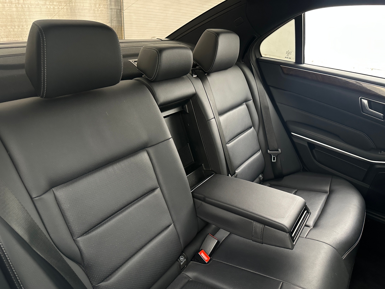 Thumbnail: 2016 Mercedes-Benz E-Class - 5