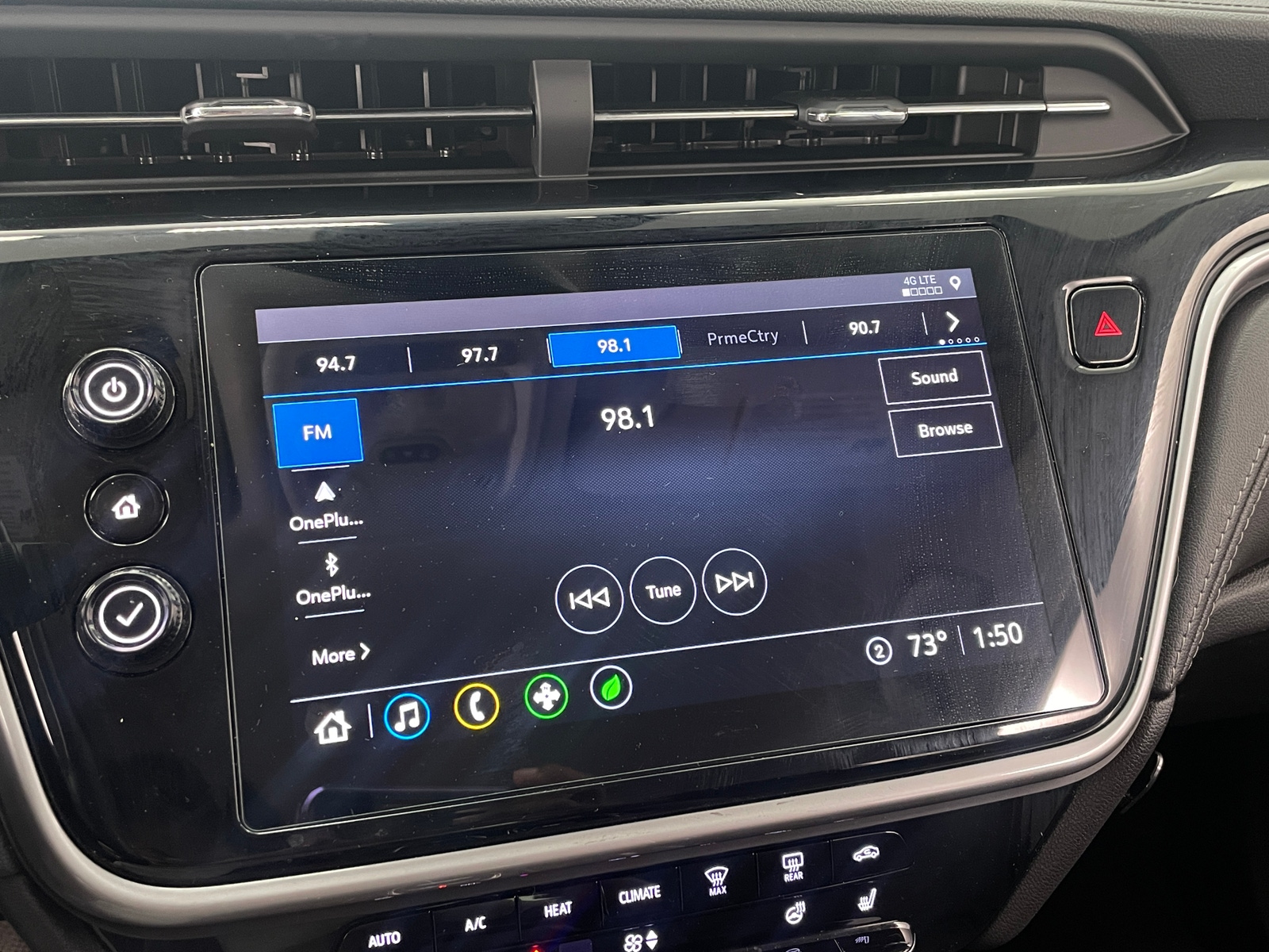 Thumbnail: 2022 Chevrolet Bolt EUV - 4