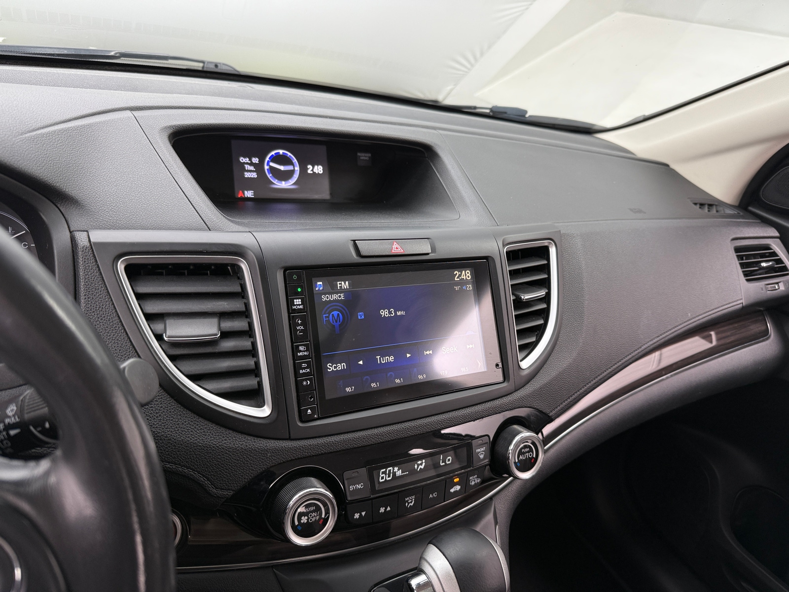 Thumbnail: 2016 Honda CR-V - 3