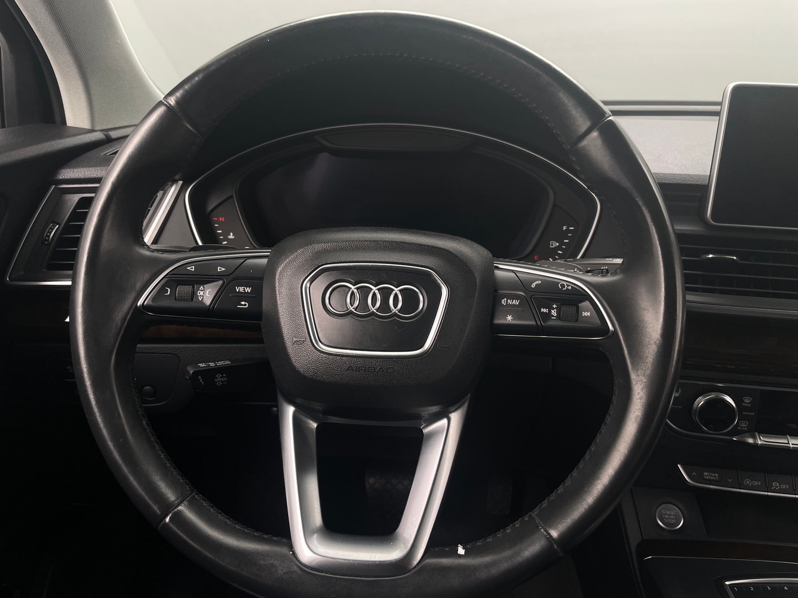 Thumbnail: 2018 Audi Q5 - 4