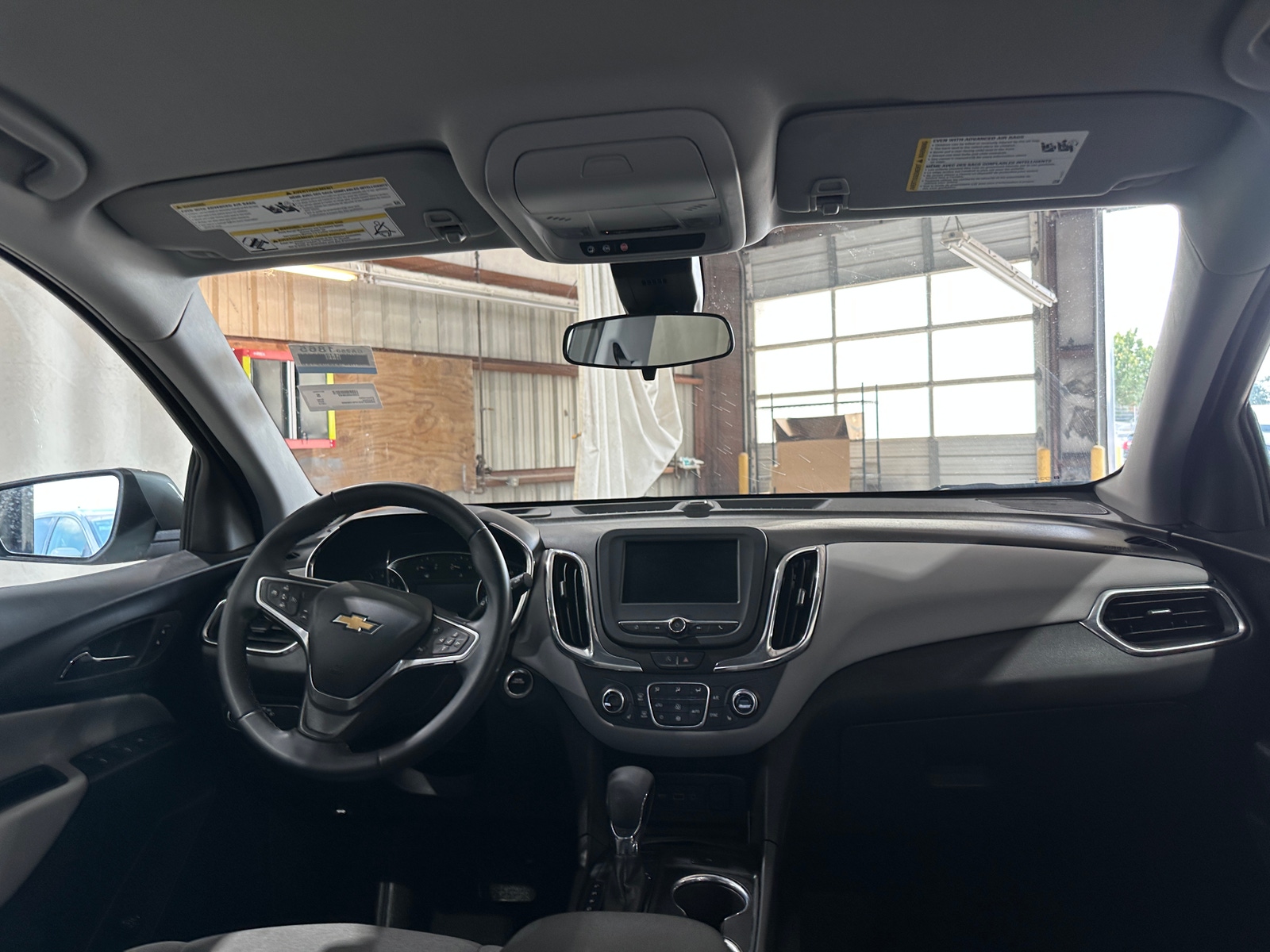 Thumbnail: 2023 Chevrolet Equinox - 3