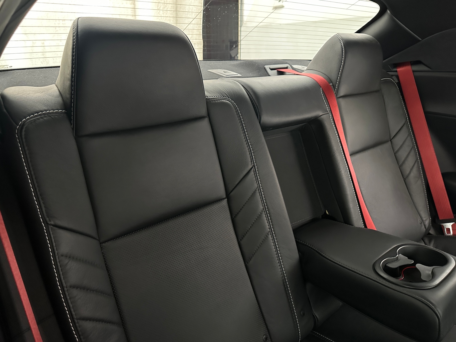 Thumbnail: 2015 Dodge Challenger - 4