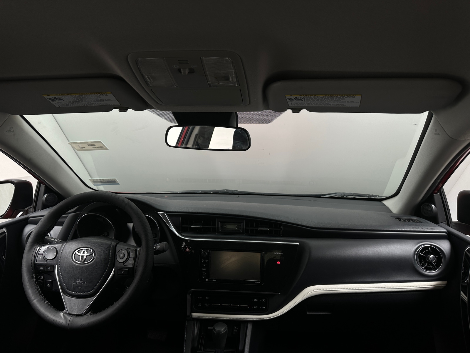 Thumbnail: 2017 Toyota Corolla iM - 3