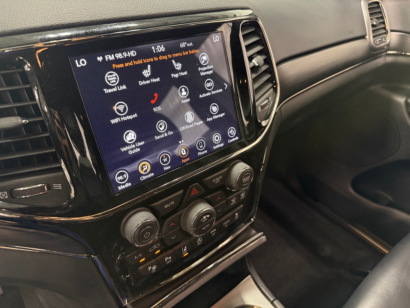 Thumbnail: 2020 Jeep Grand Cherokee - 3