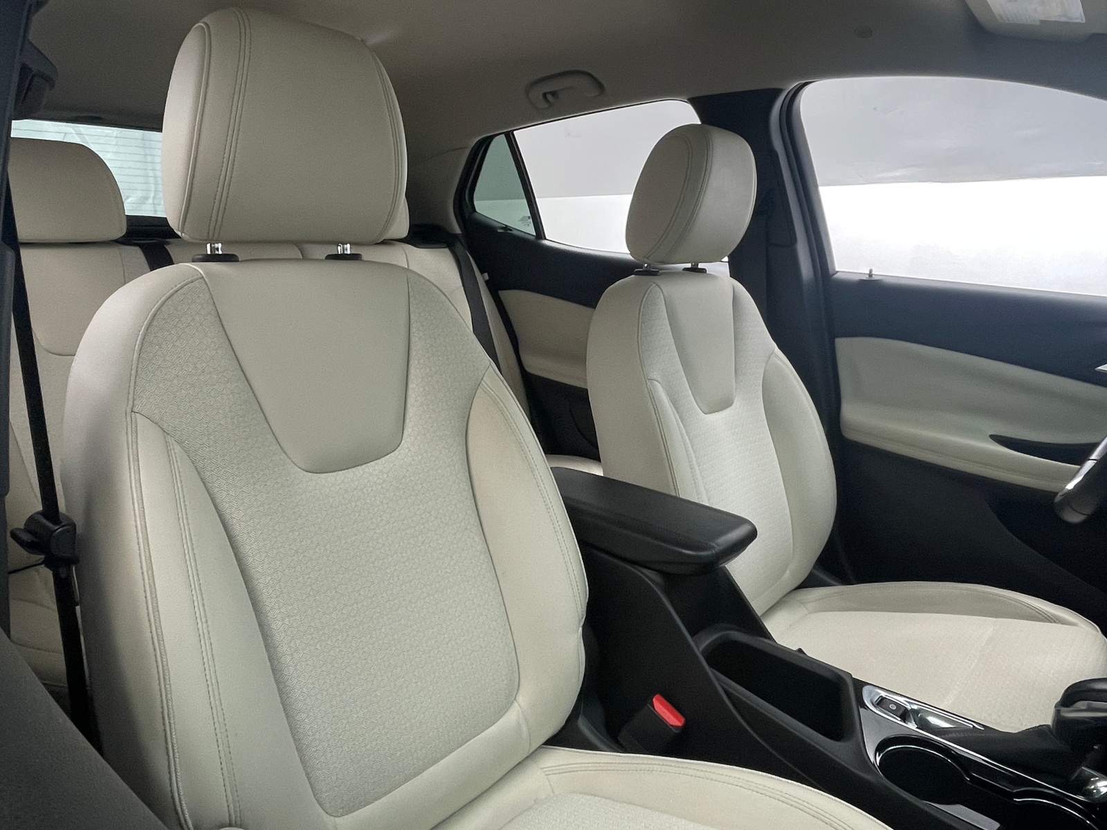 Thumbnail: 2020 Buick Encore GX - 2