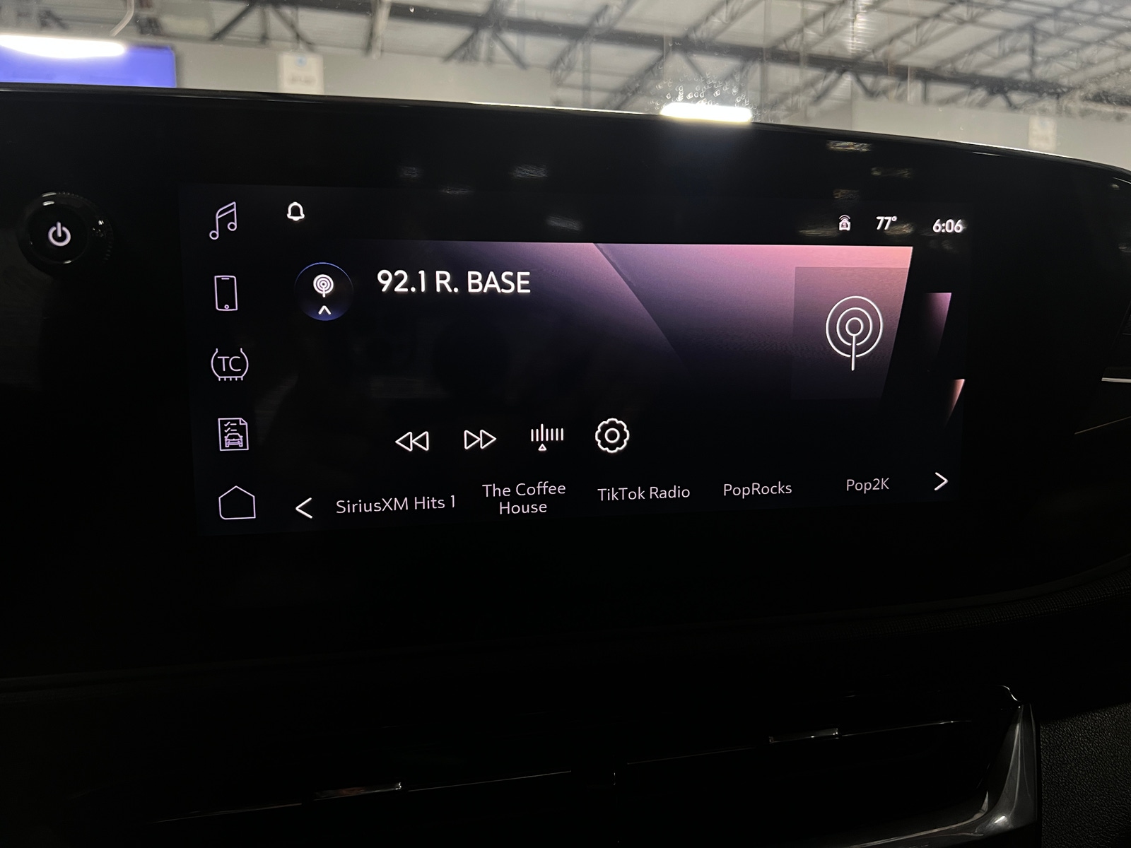 Thumbnail: 2025 Buick Envista - 3