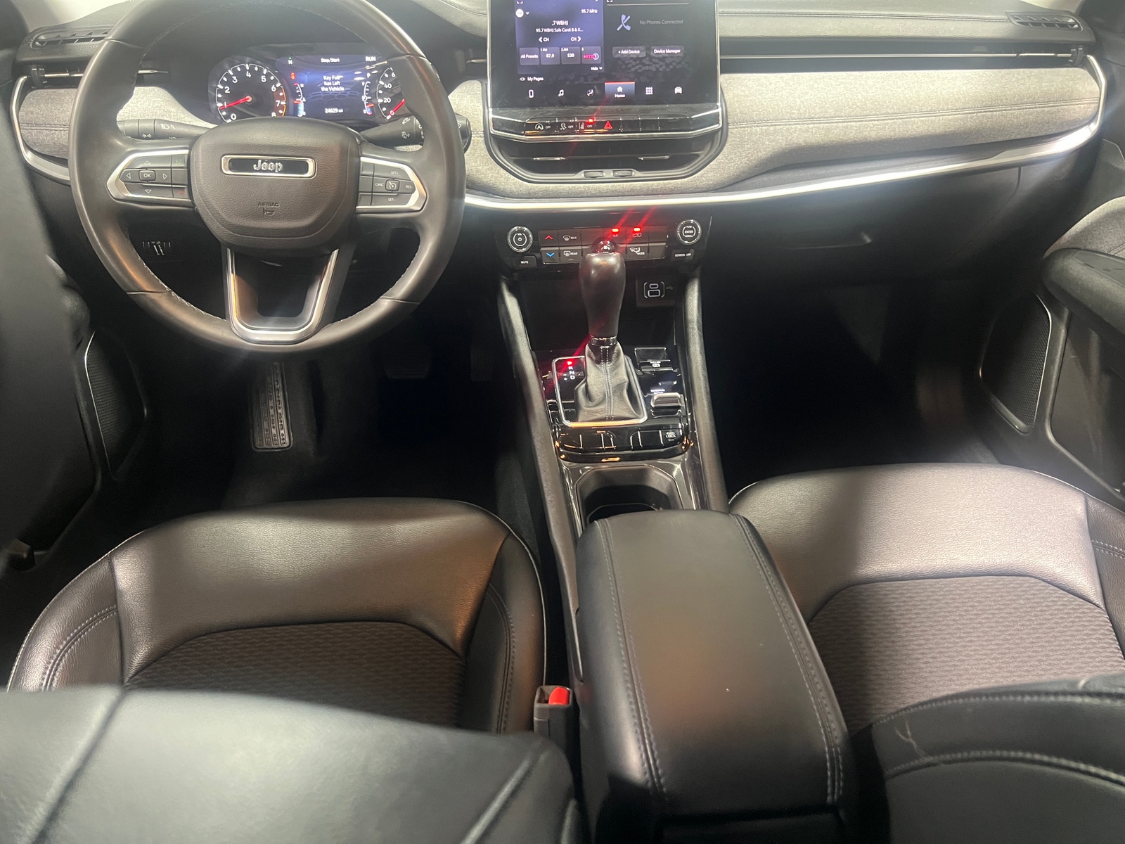 Thumbnail: 2022 Jeep Compass - 3