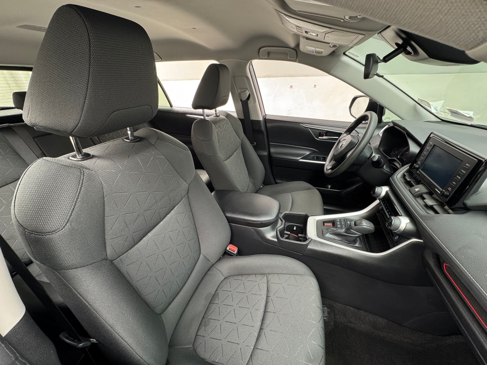 Thumbnail: 2022 Toyota RAV4 - 2