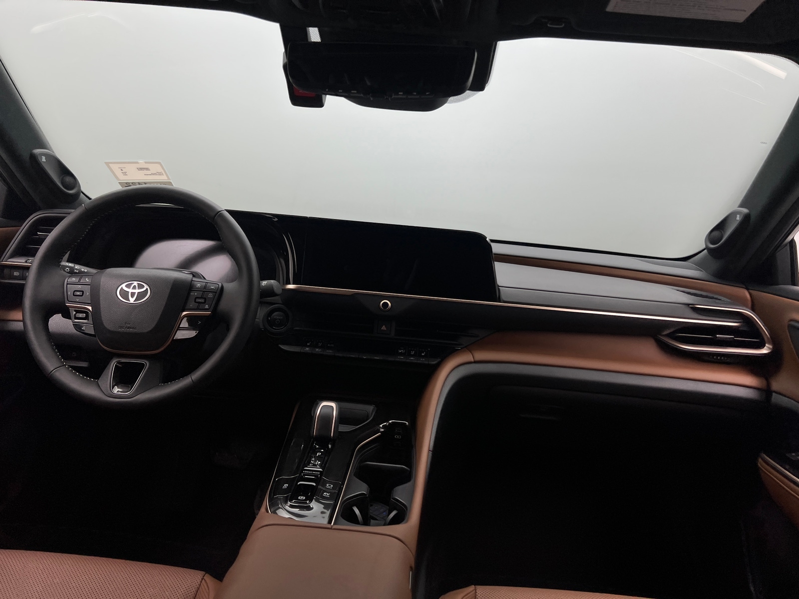Thumbnail: 2025 Toyota Crown Signia - 2