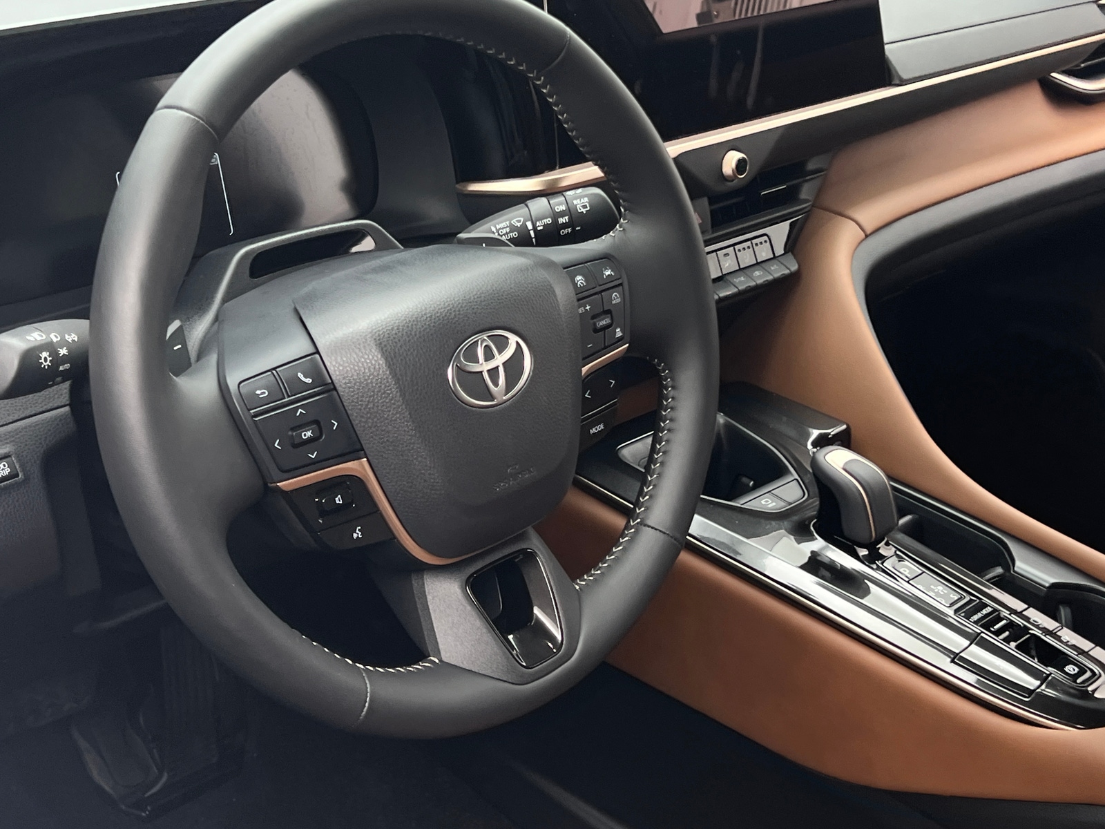 Thumbnail: 2025 Toyota Crown Signia - 4
