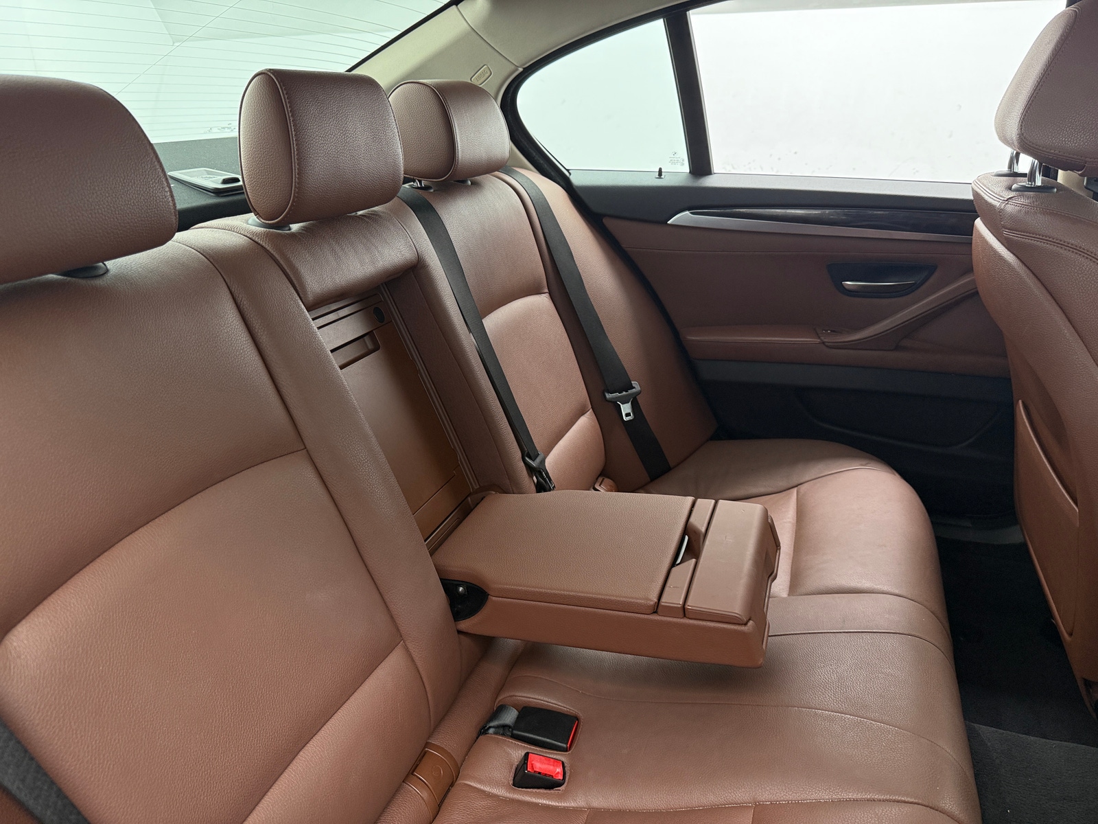 Thumbnail: 2016 BMW 5 Series - 5