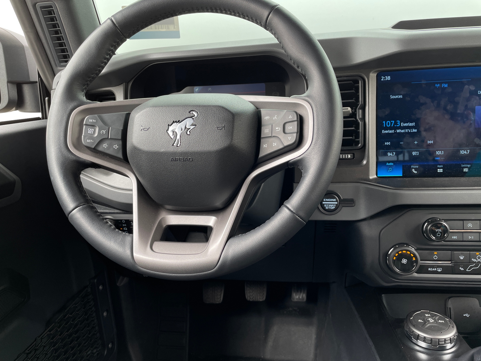 Thumbnail: 2024 Ford Bronco - 4