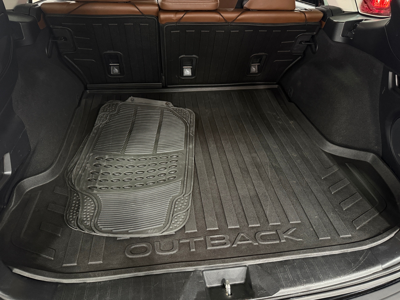 Thumbnail: 2018 Subaru Outback - 6