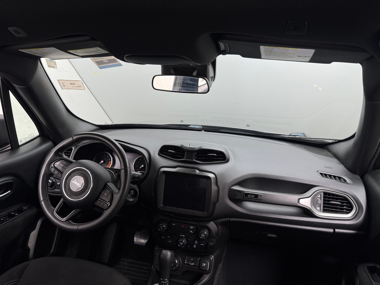 Thumbnail: 2021 Jeep Renegade - 3