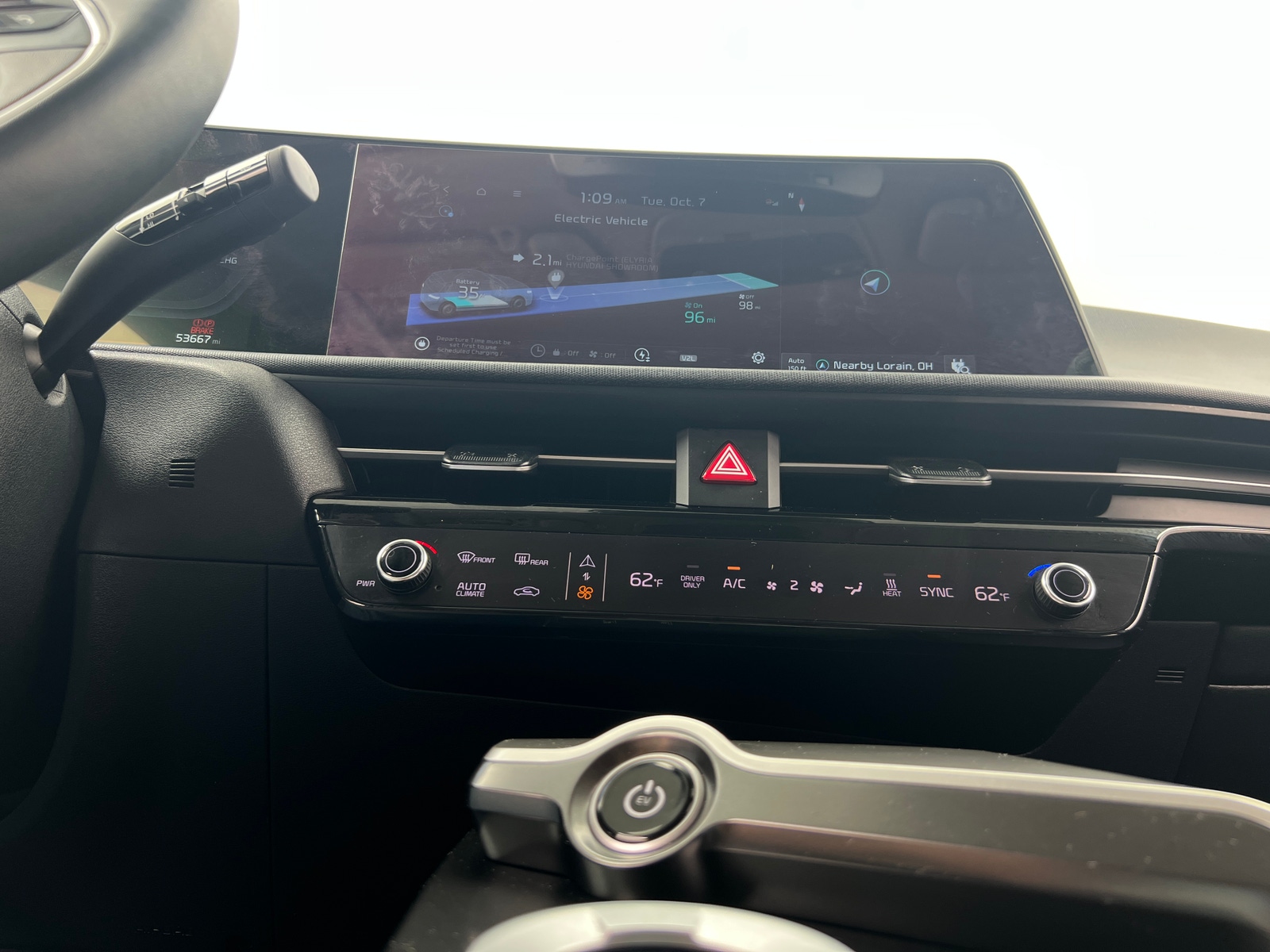 Thumbnail: 2022 Kia EV6 - 3