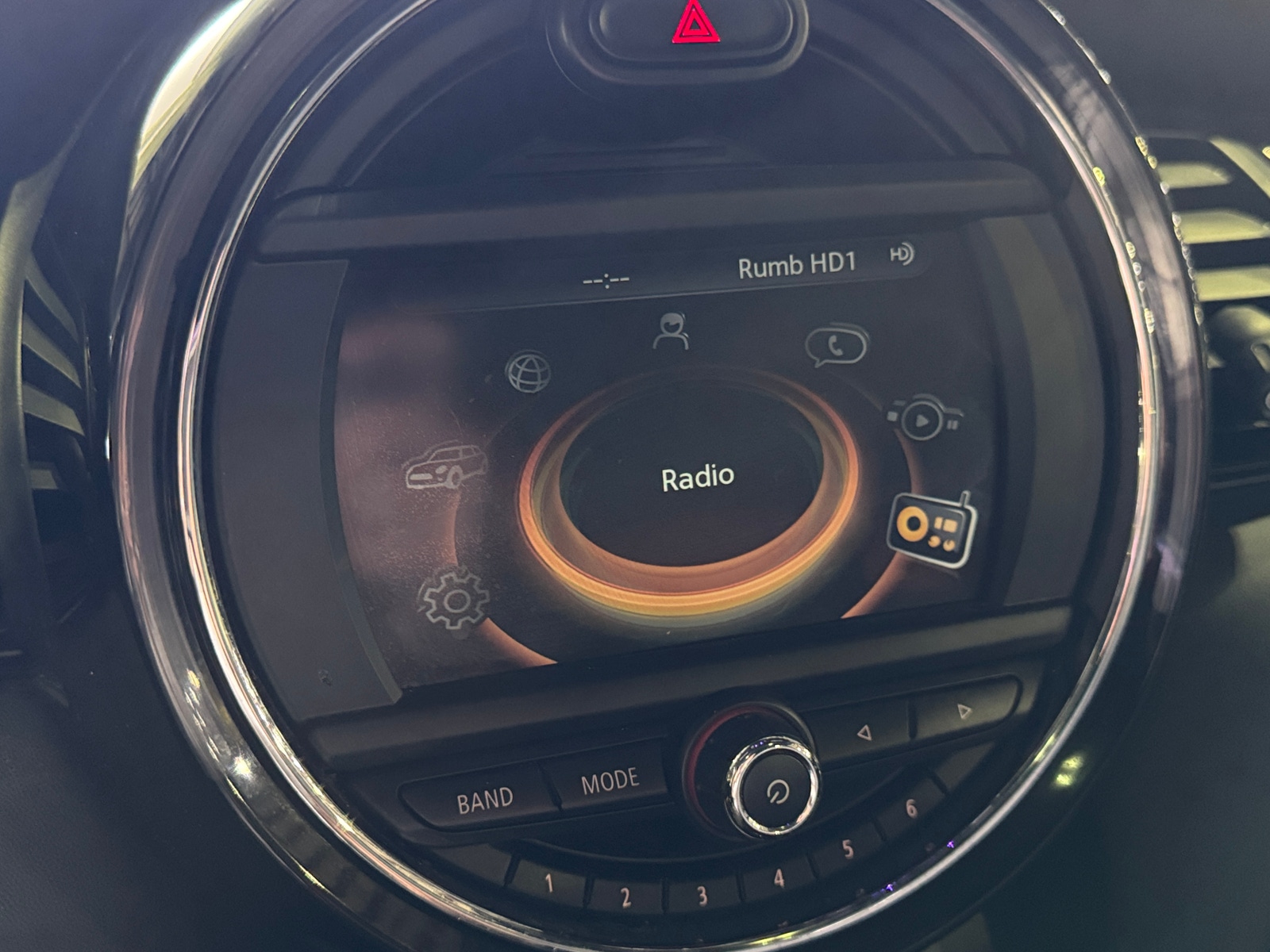Thumbnail: 2017 MINI Cooper Hardtop - 3