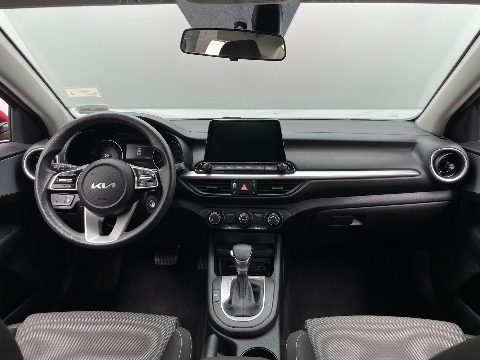 Thumbnail: 2024 Kia Forte - 3