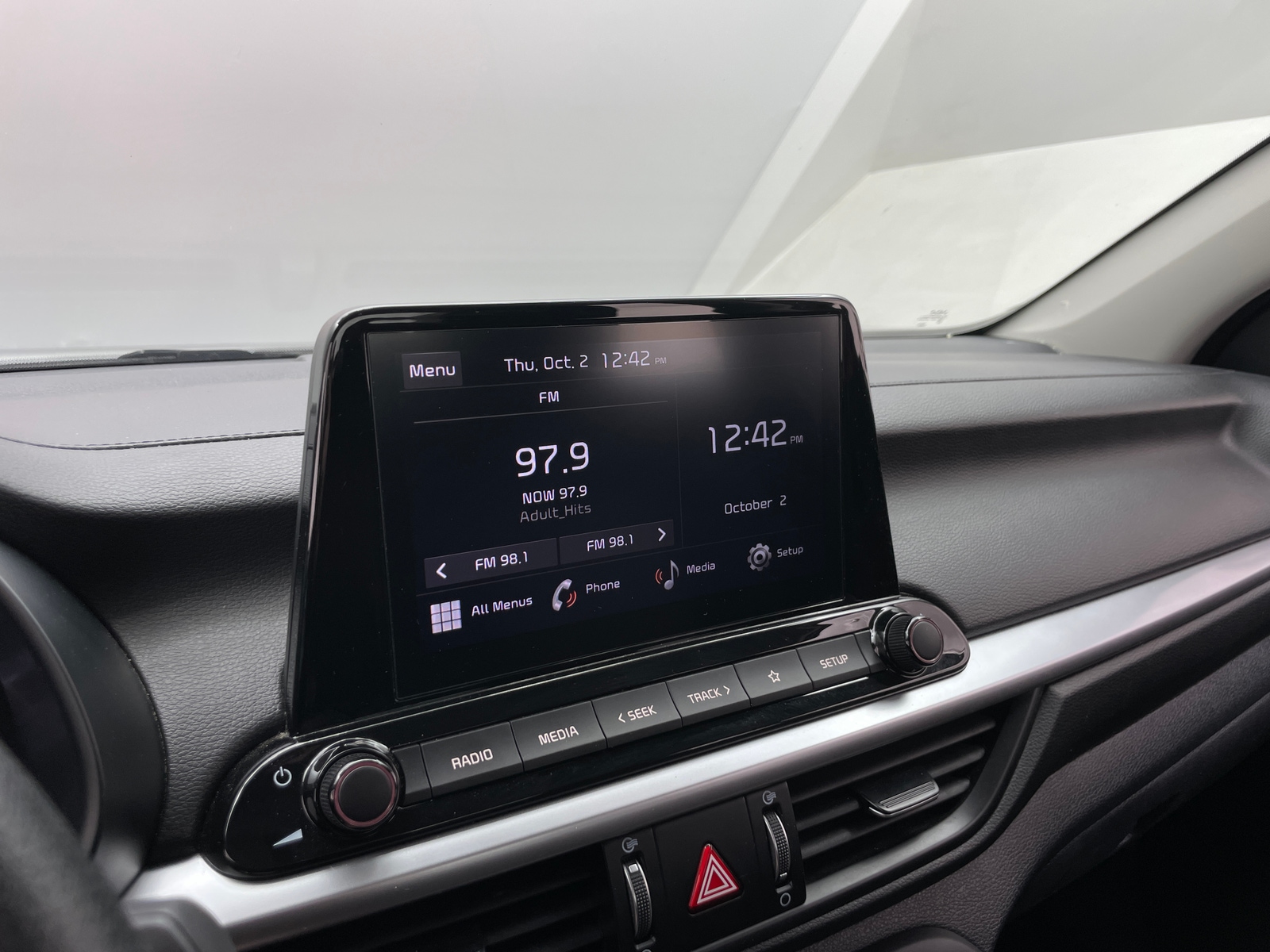 Thumbnail: 2024 Kia Forte - 4