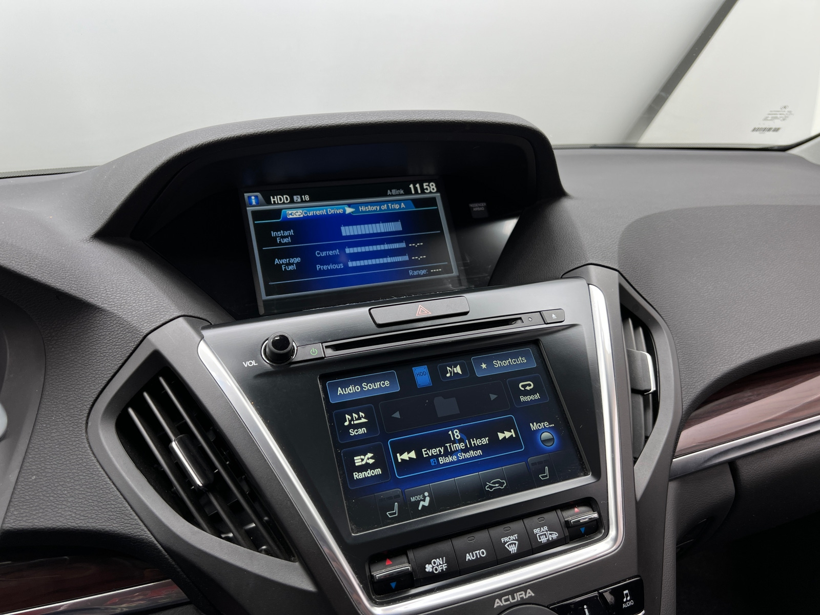 Thumbnail: 2016 Acura MDX - 3