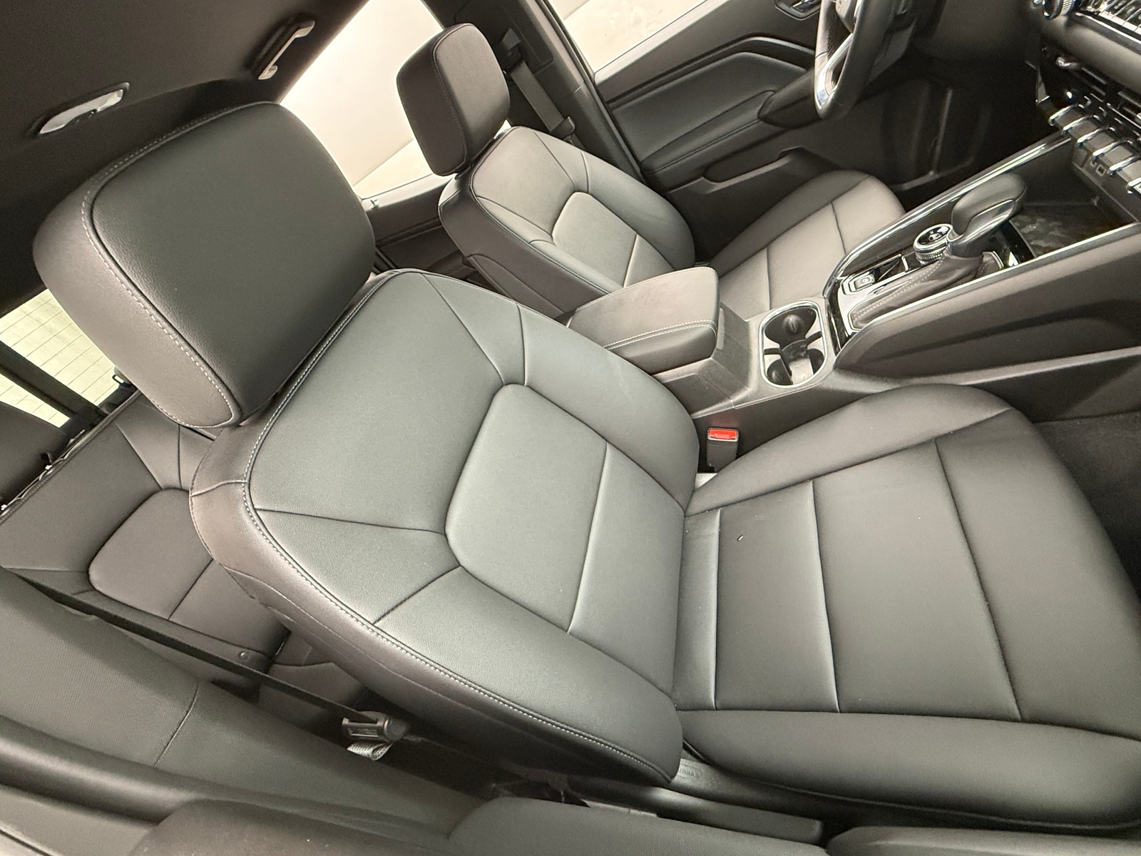 Thumbnail: 2024 GMC Canyon - 2