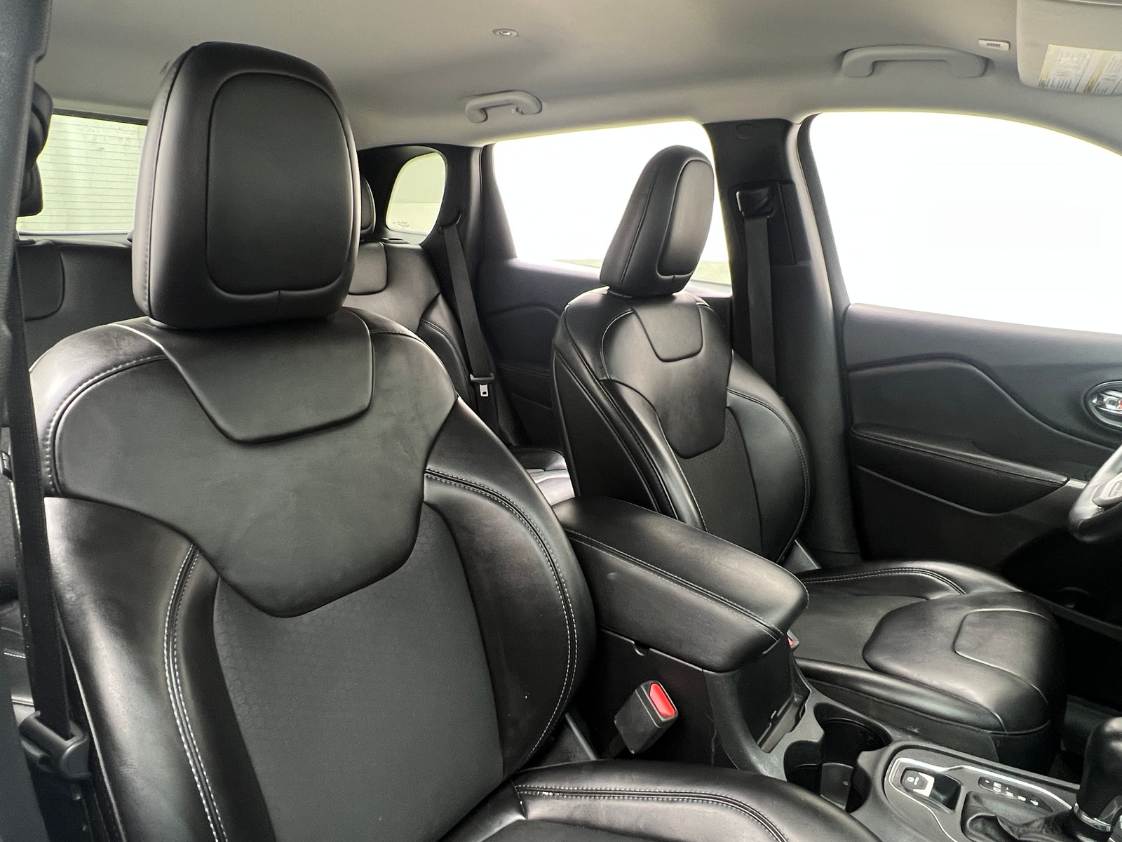 Thumbnail: 2019 Jeep Cherokee - 2