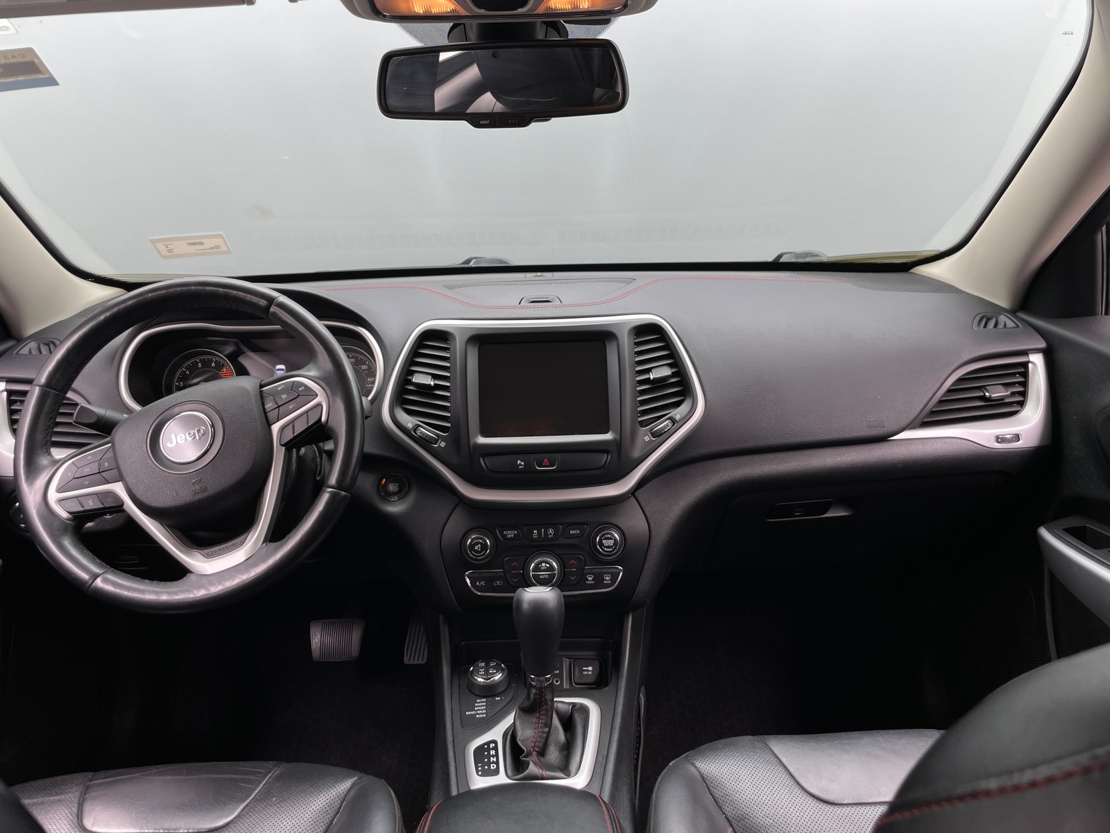 Thumbnail: 2018 Jeep Cherokee - 2