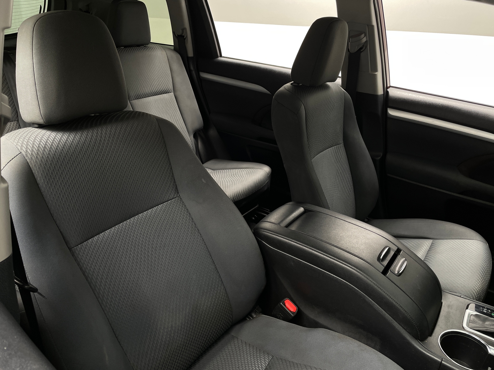 Thumbnail: 2019 Toyota Highlander - 2