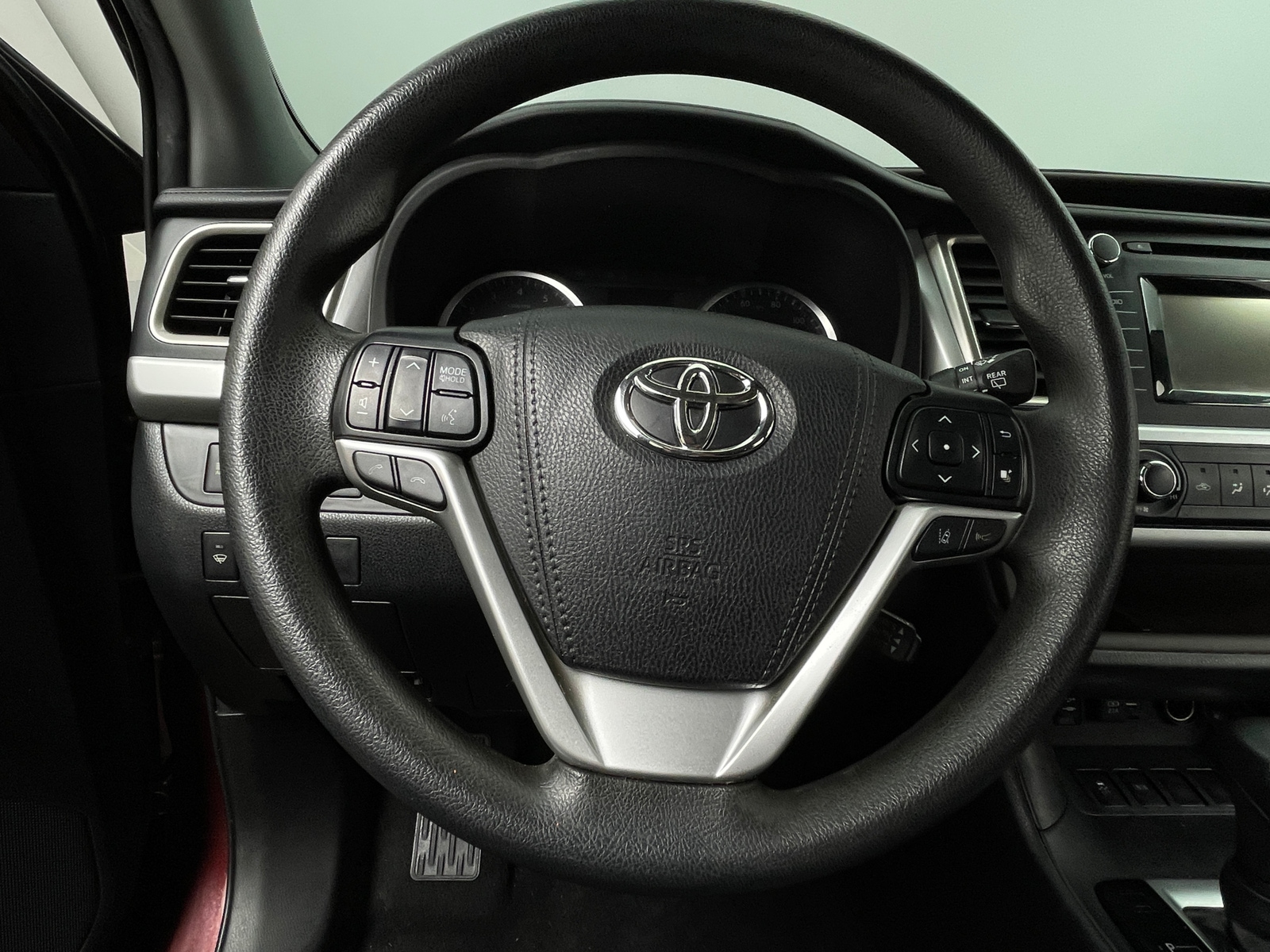 Thumbnail: 2019 Toyota Highlander - 5