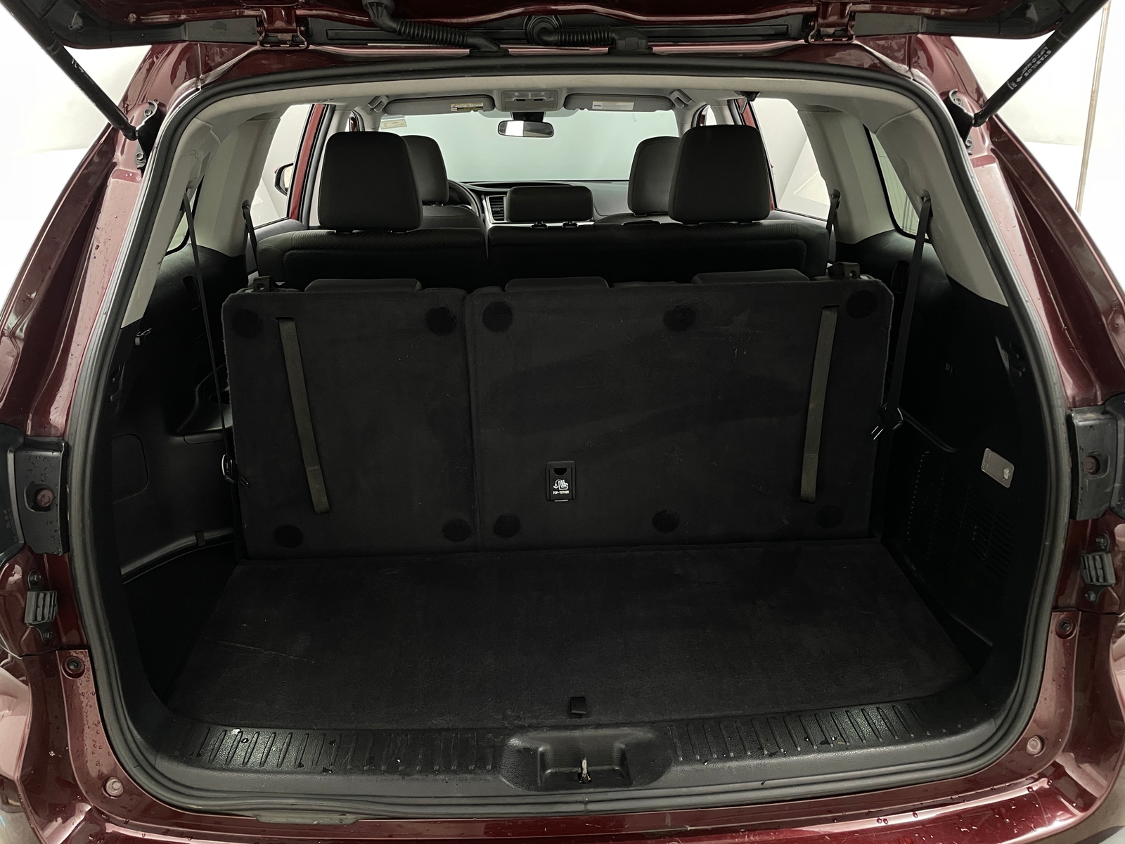 Thumbnail: 2019 Toyota Highlander - 7