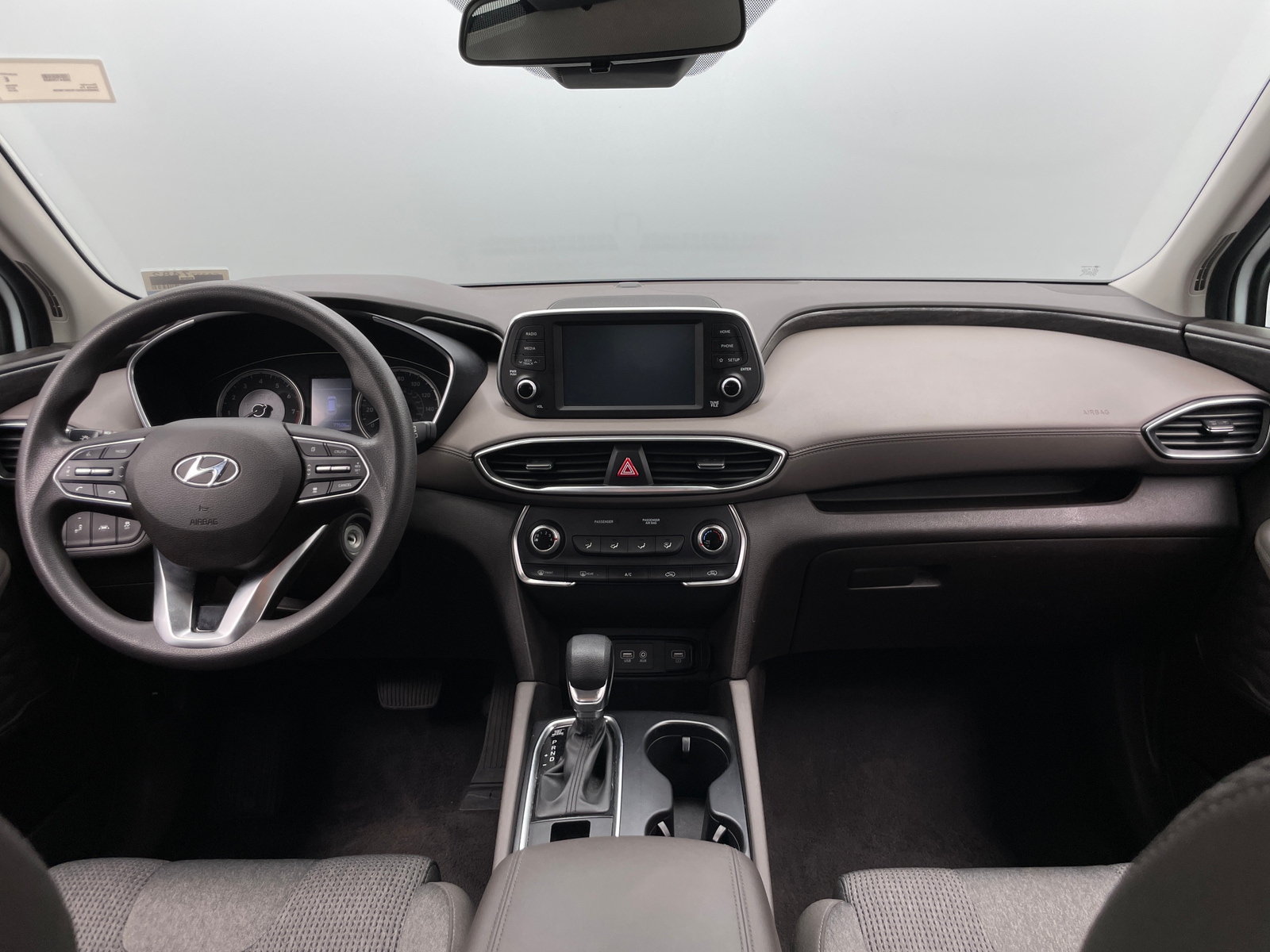 Thumbnail: 2019 Hyundai Santa Fe - 3