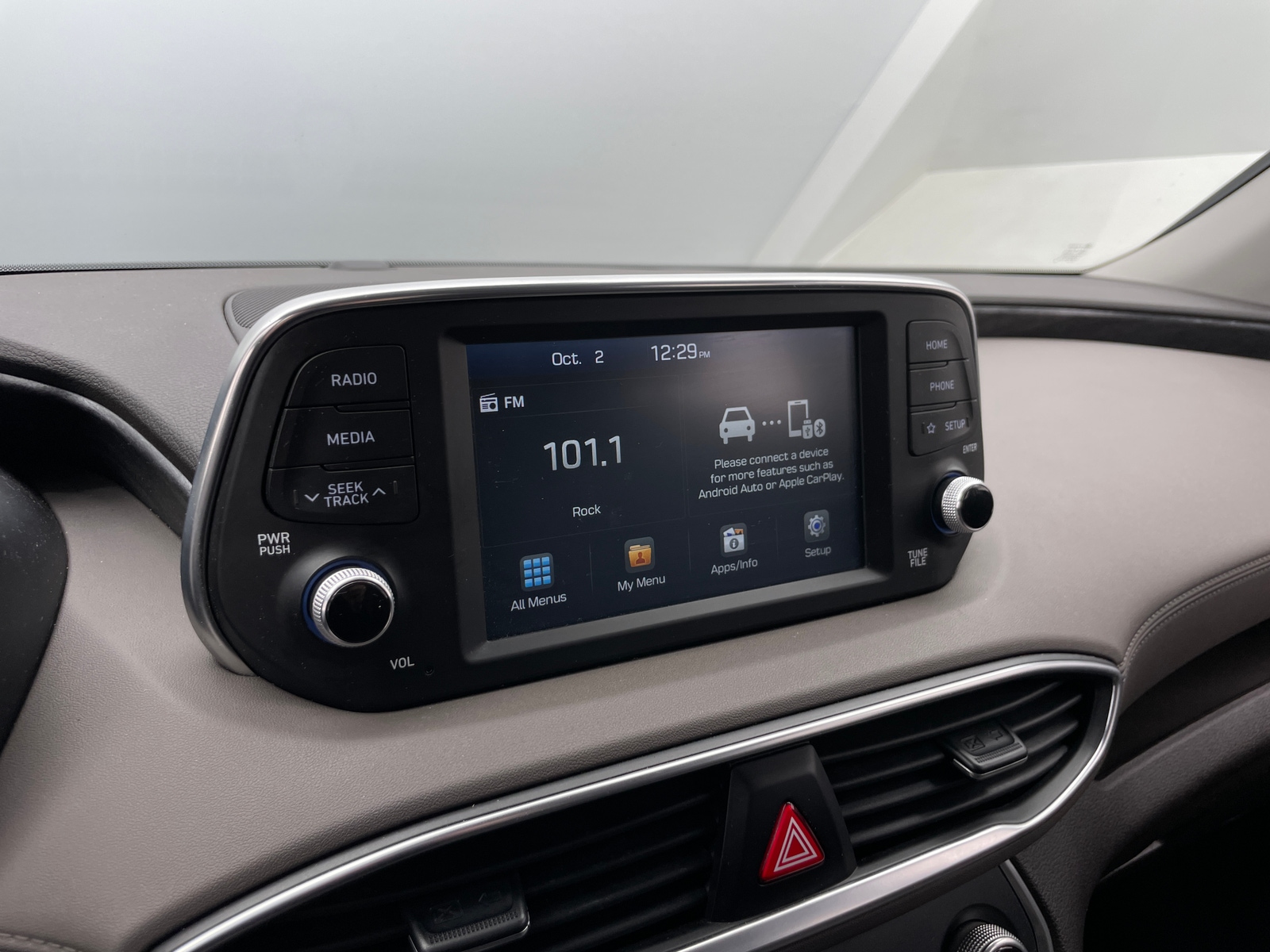 Thumbnail: 2019 Hyundai Santa Fe - 4