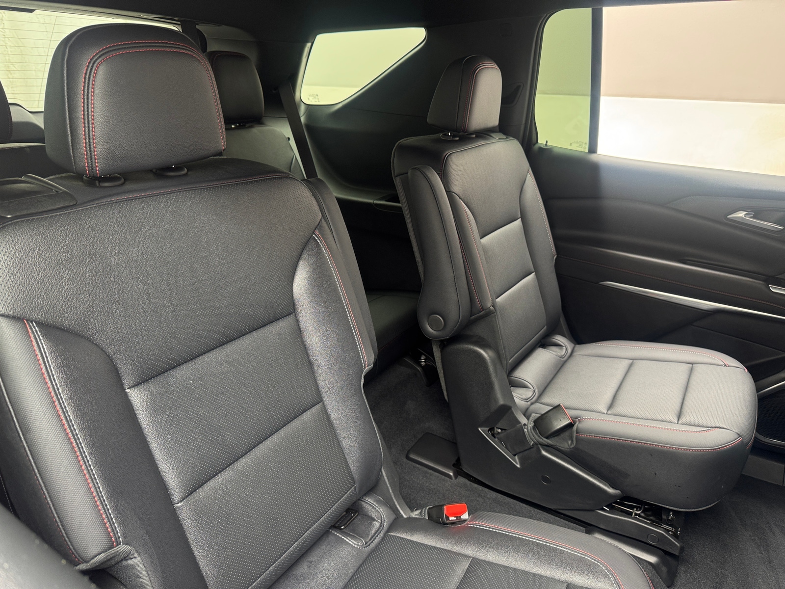 Thumbnail: 2024 Chevrolet Traverse - 6