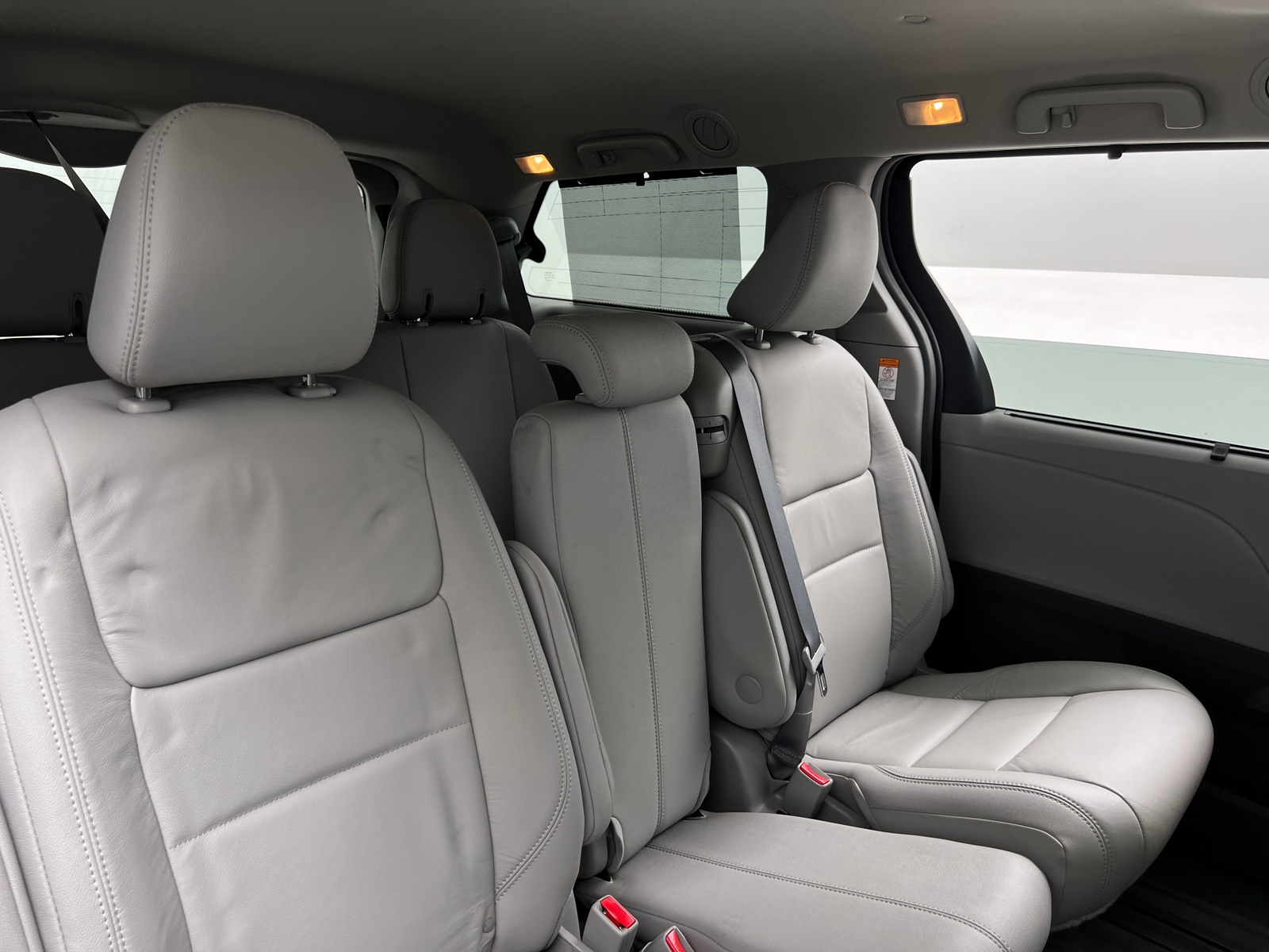 Thumbnail: 2018 Toyota Sienna - 5