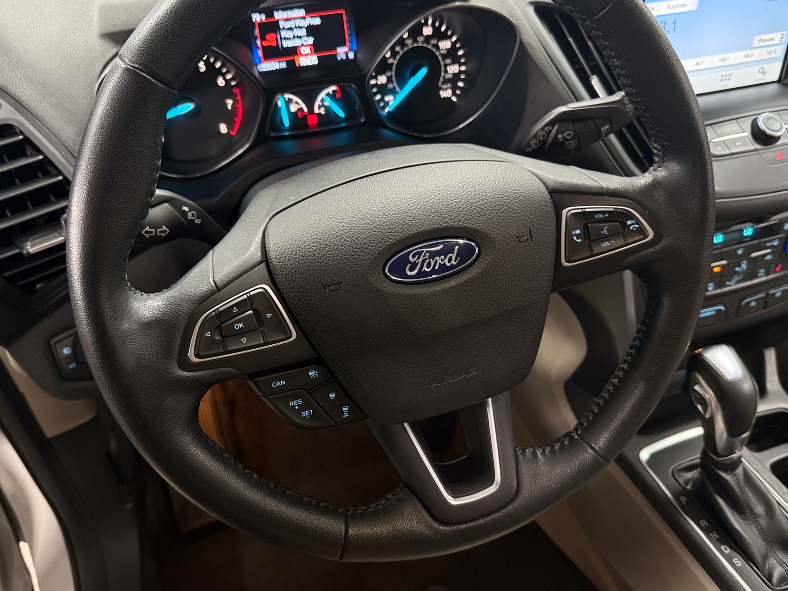 Thumbnail: 2019 Ford Escape - 4