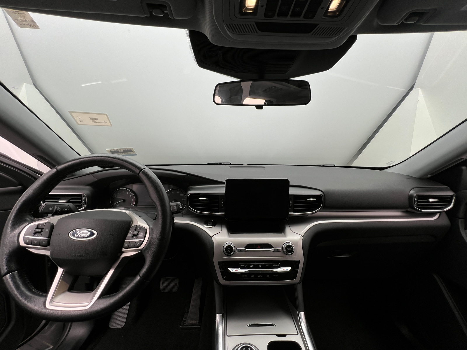 Thumbnail: 2020 Ford Explorer - 3