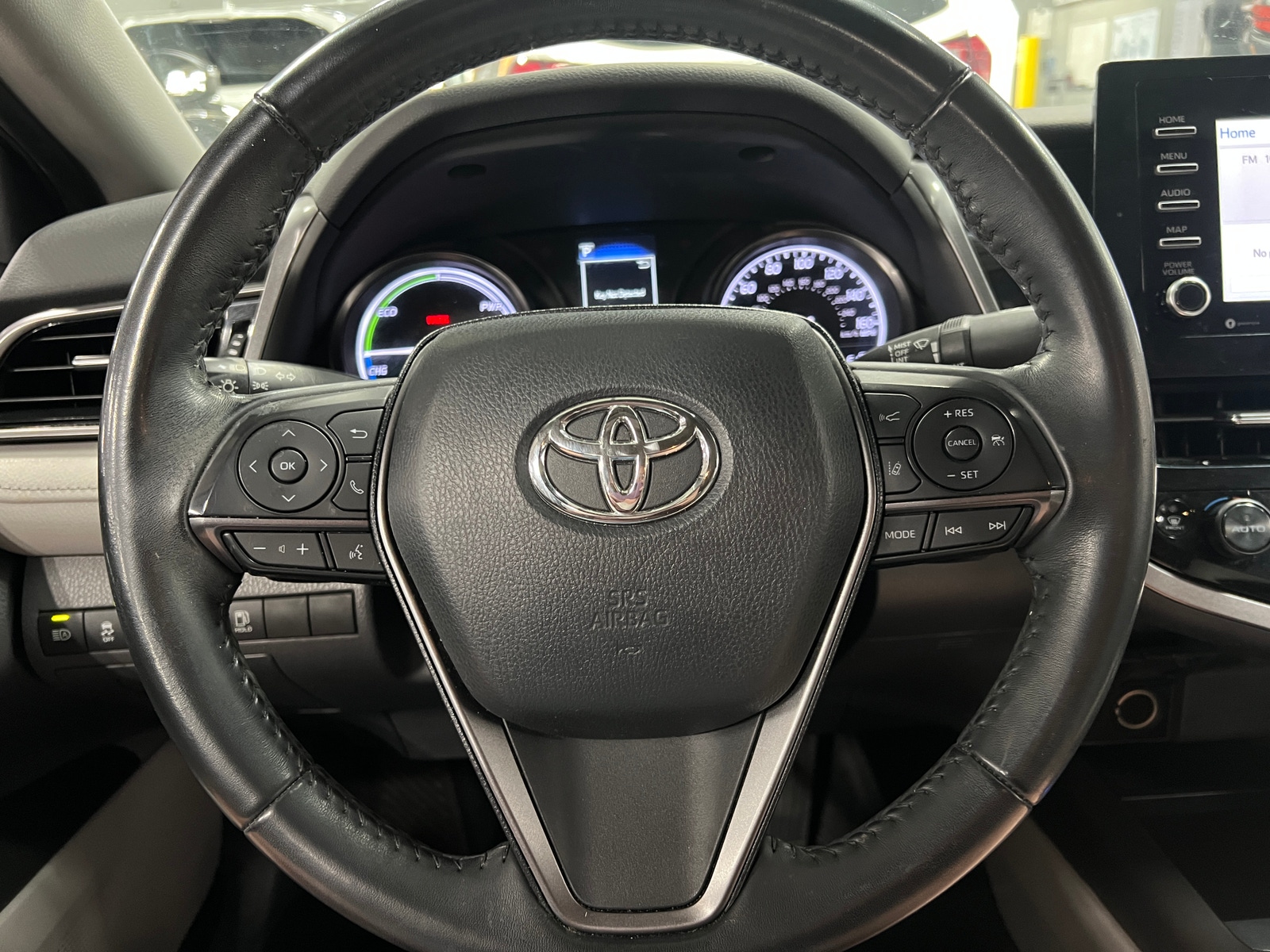 Thumbnail: 2021 Toyota Camry - 4