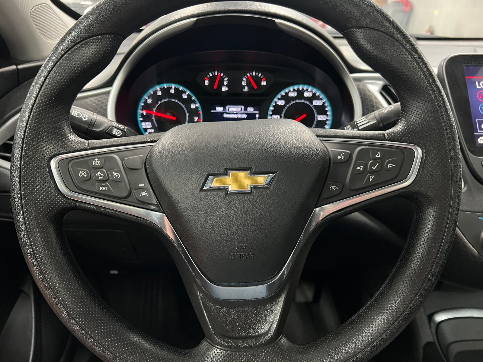 Thumbnail: 2024 Chevrolet Malibu - 5
