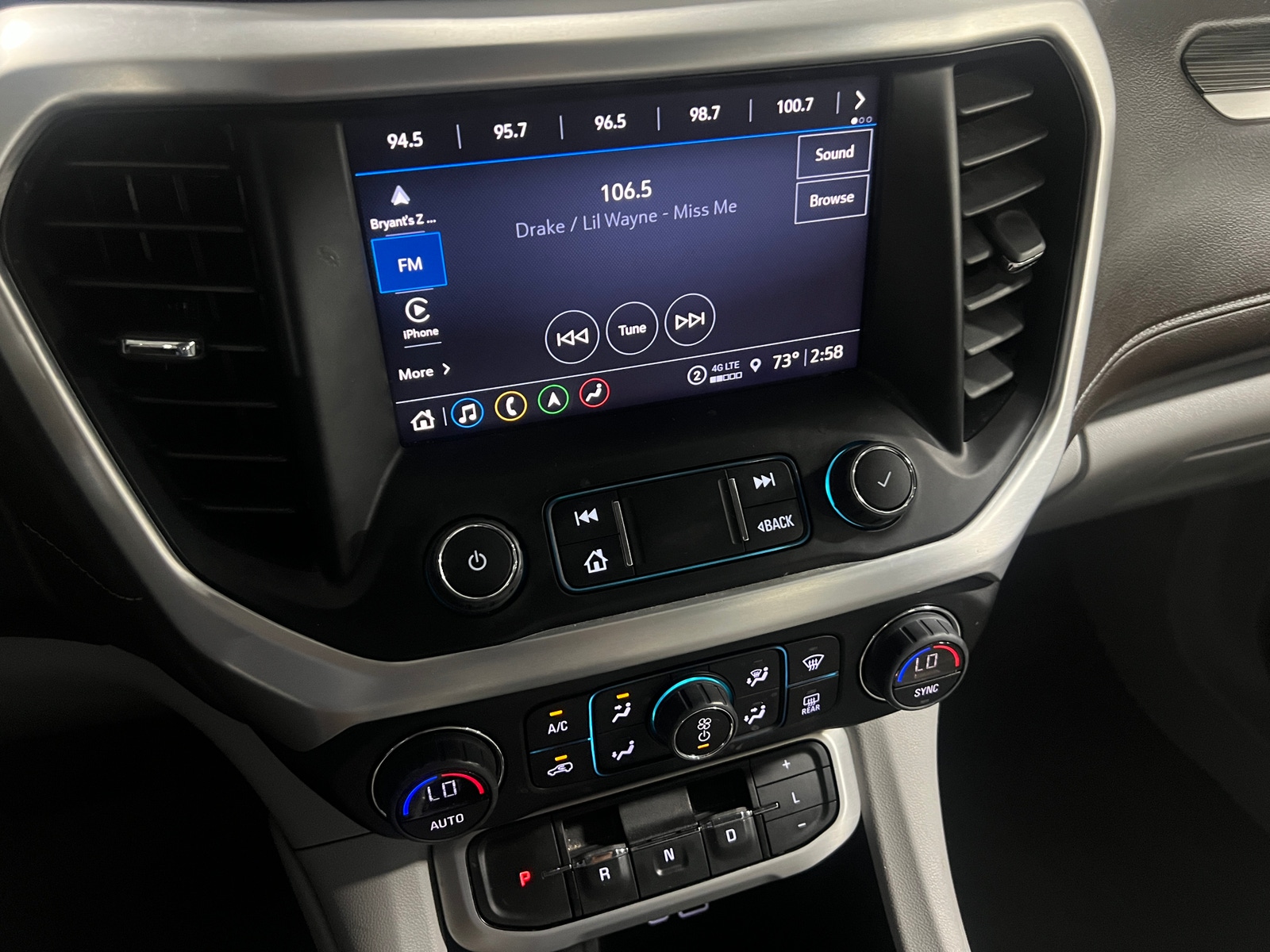 Thumbnail: 2023 GMC Acadia - 3