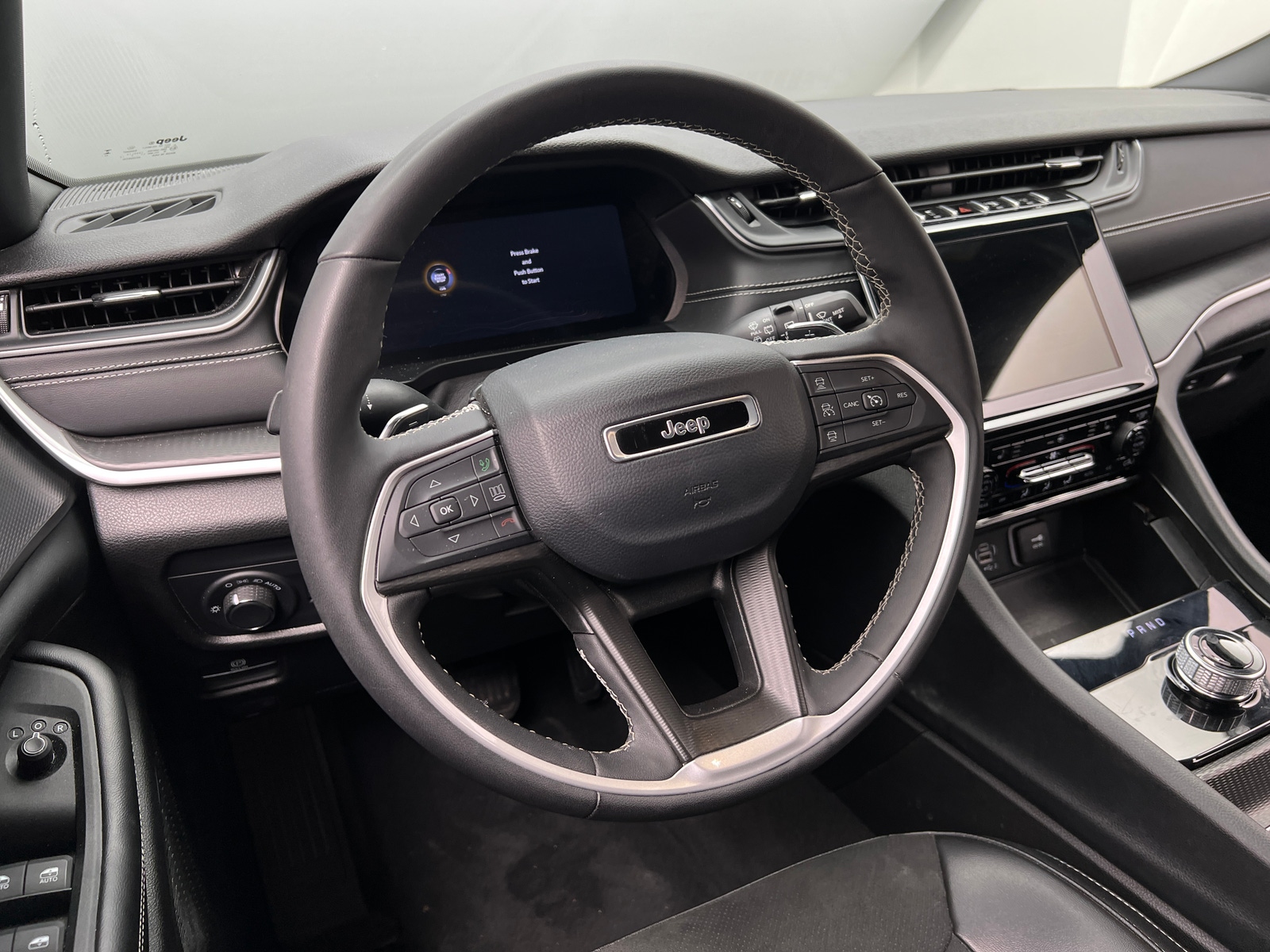 Thumbnail: 2024 Jeep Grand Cherokee L - 5