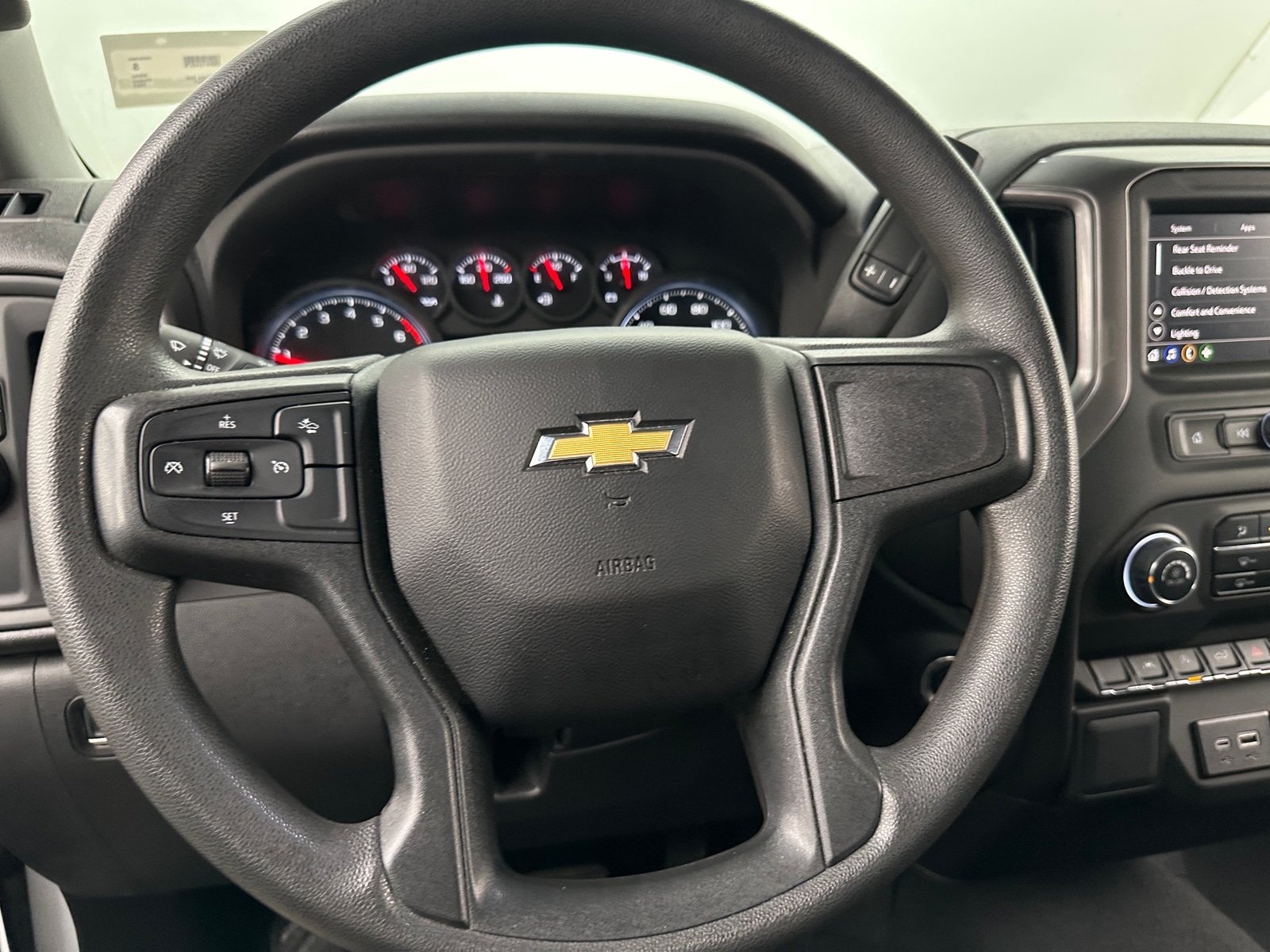 Thumbnail: 2024 Chevrolet Silverado 1500 - 5