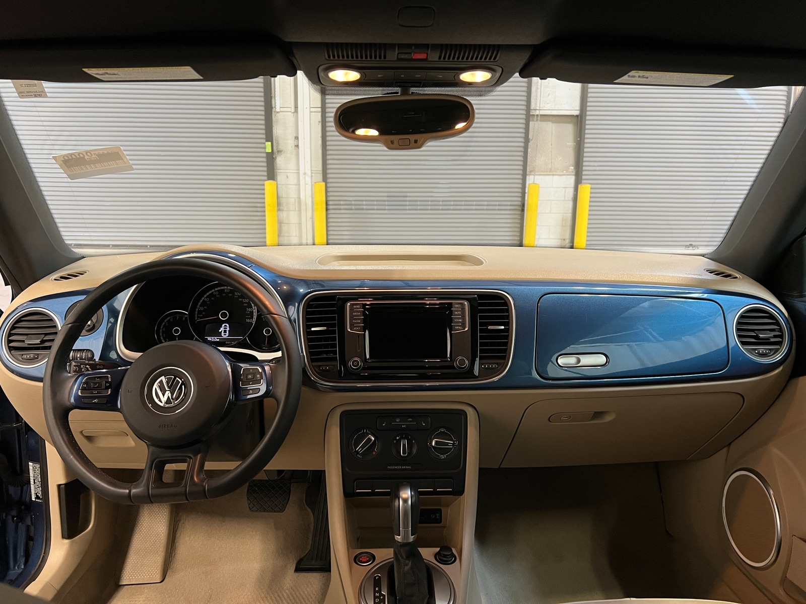 Thumbnail: 2016 Volkswagen Beetle - 3