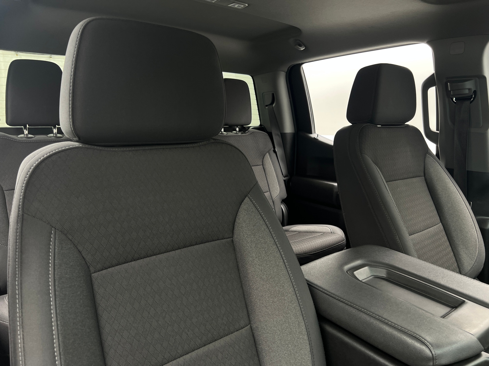 Thumbnail: 2024 Chevrolet Silverado 1500 - 2