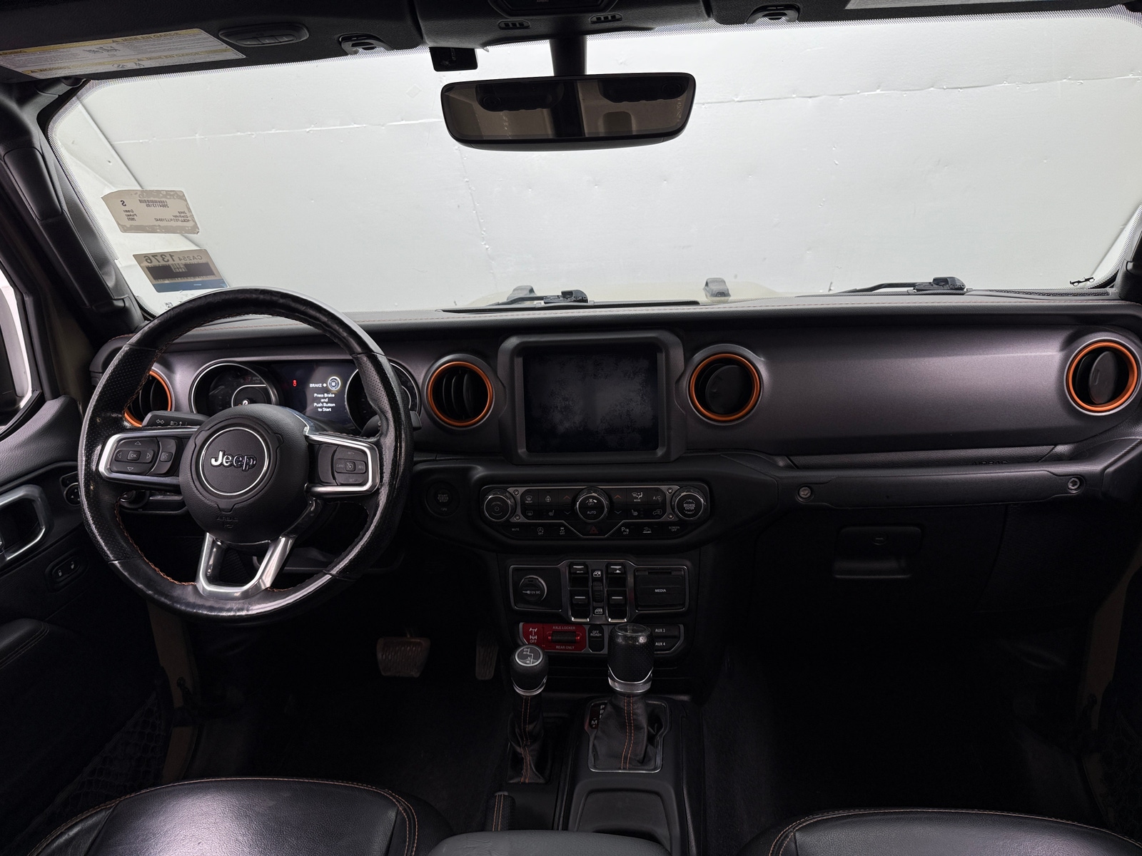 Thumbnail: 2020 Jeep Gladiator - 2