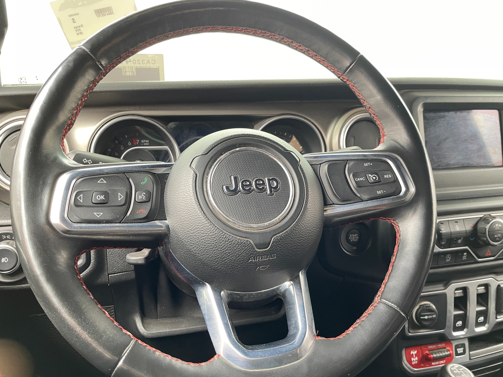 Thumbnail: 2018 Jeep Wrangler - 4