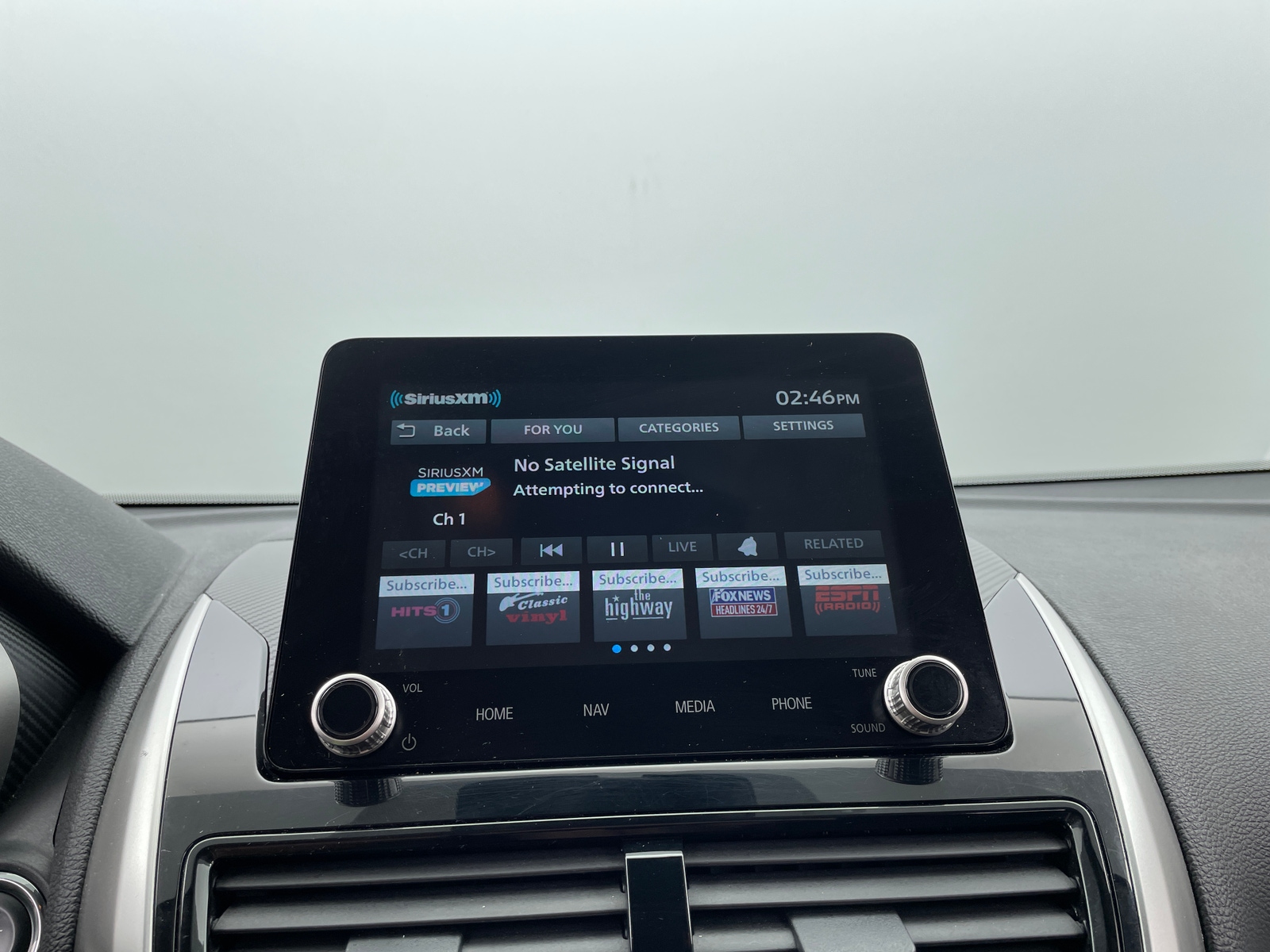 Thumbnail: 2024 Mitsubishi Eclipse Cross - 4
