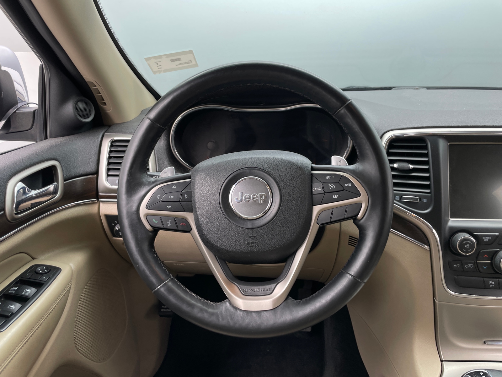 Thumbnail: 2014 Jeep Grand Cherokee - 4