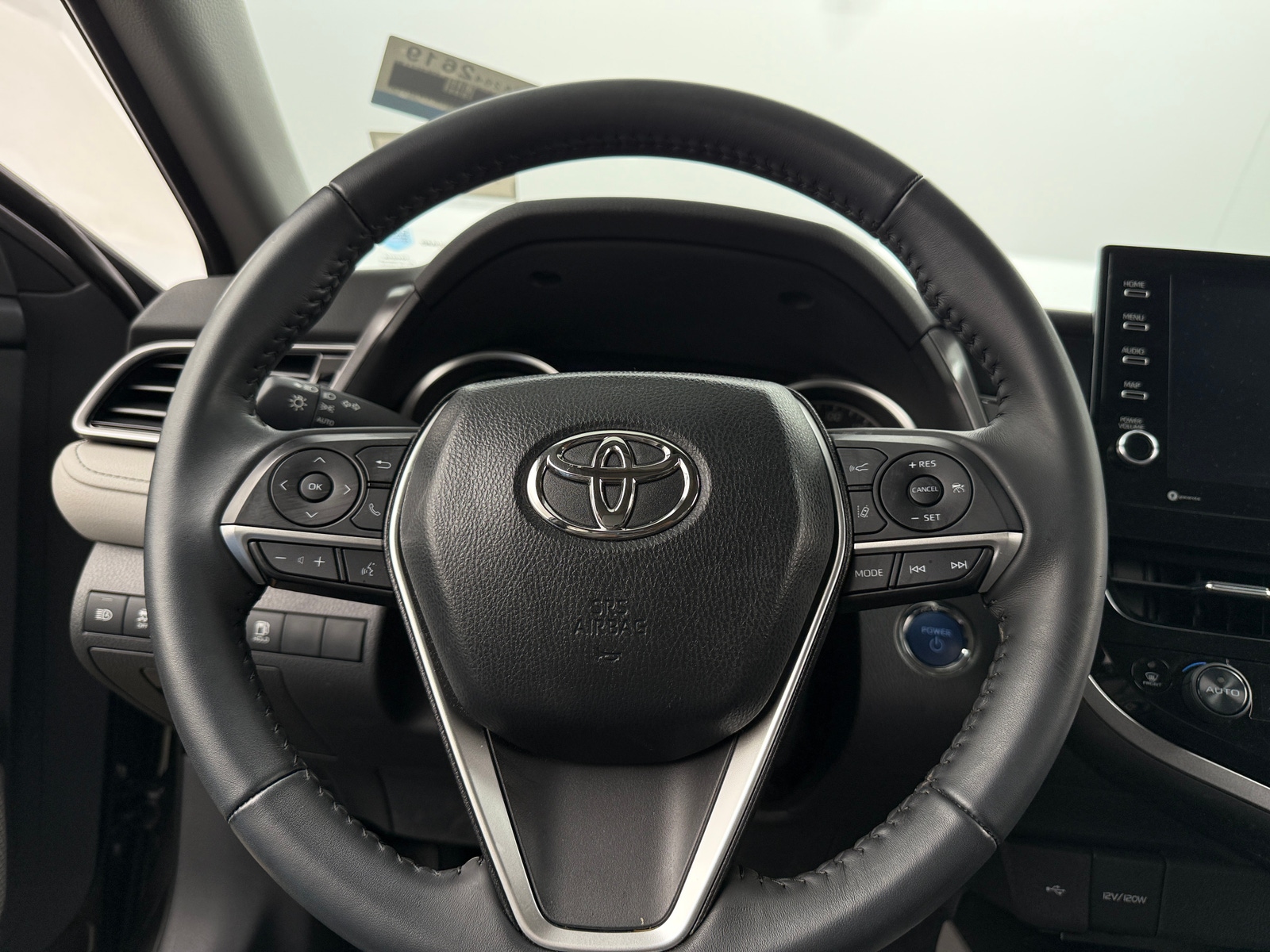 Thumbnail: 2023 Toyota Camry - 4