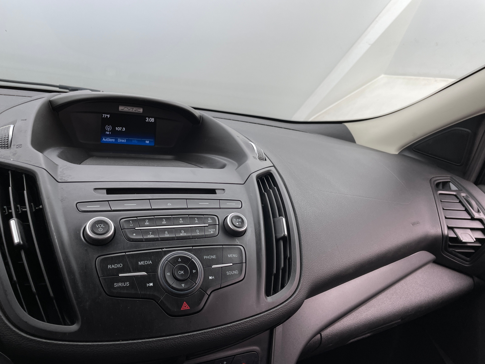 Thumbnail: 2017 Ford Escape - 4