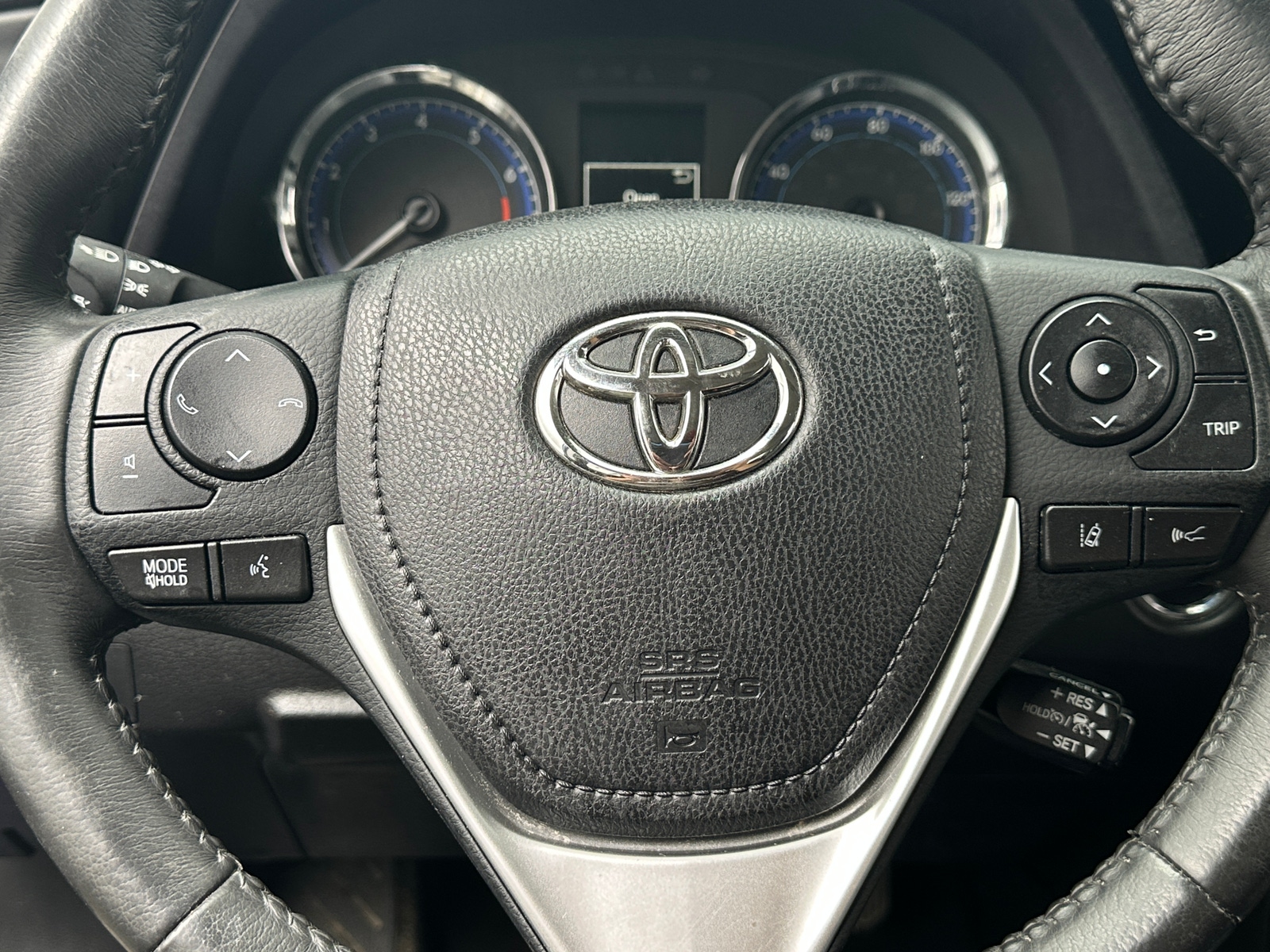 Thumbnail: 2018 Toyota Corolla - 4